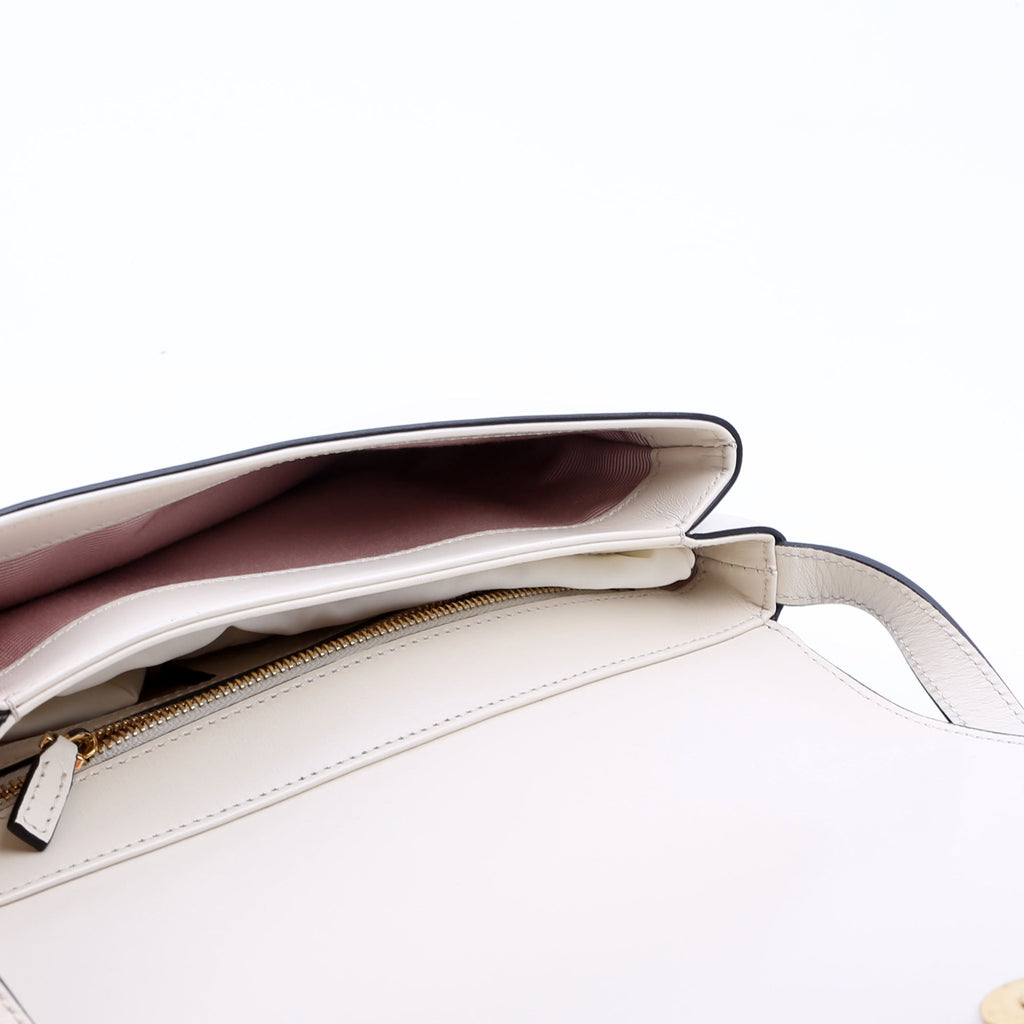 550129 Arli Flap Small Calfskin White/Black