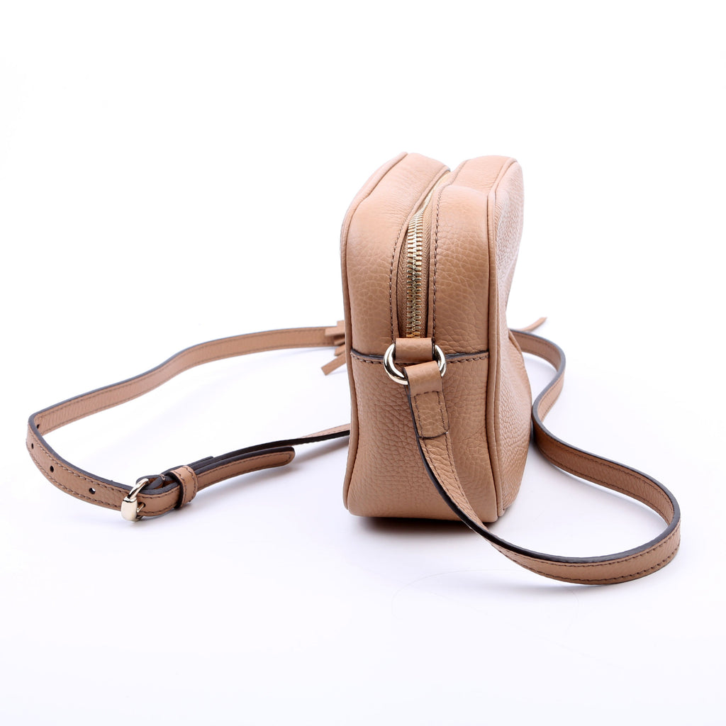 308364 Soho Disco Crossbody Tan
