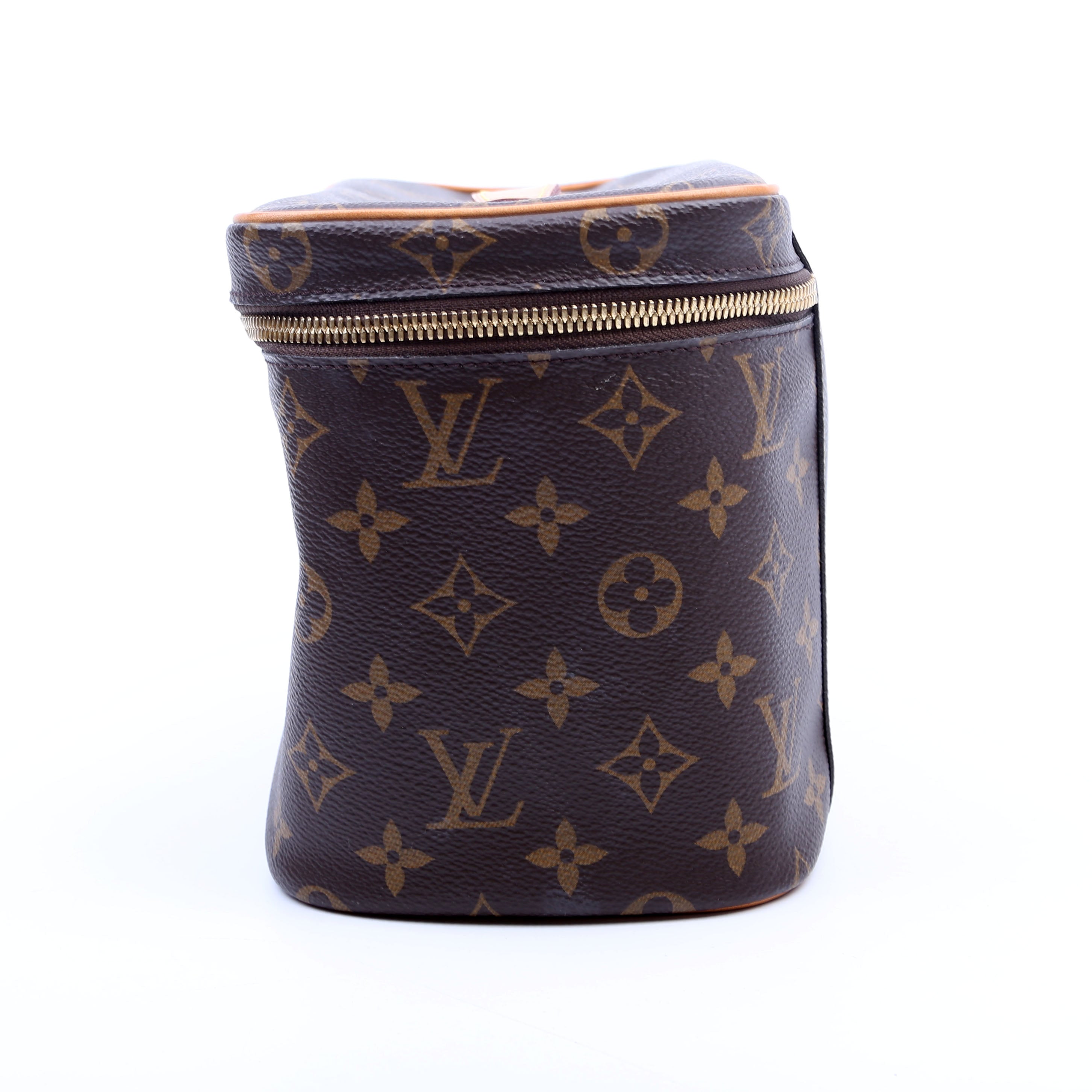 Nice BB Cosmetic Monogram