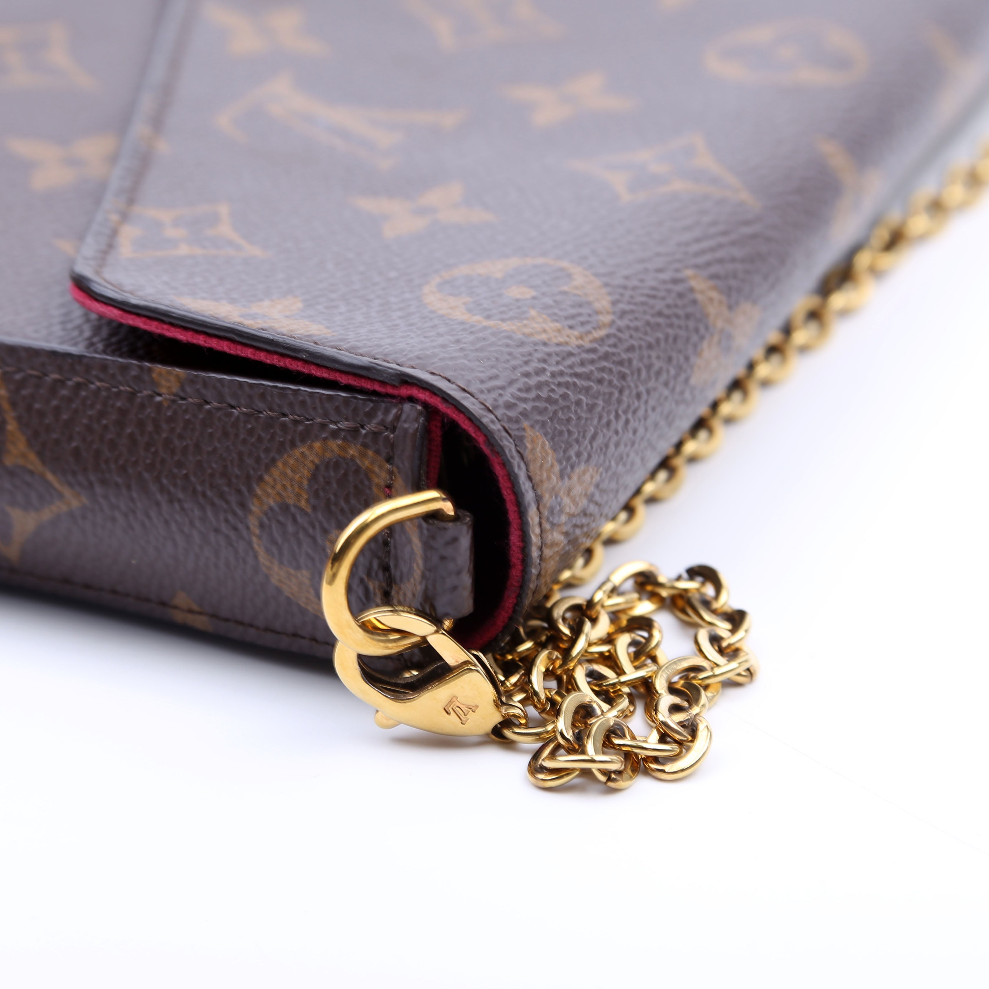 Pochette Felicie Monogram Berry