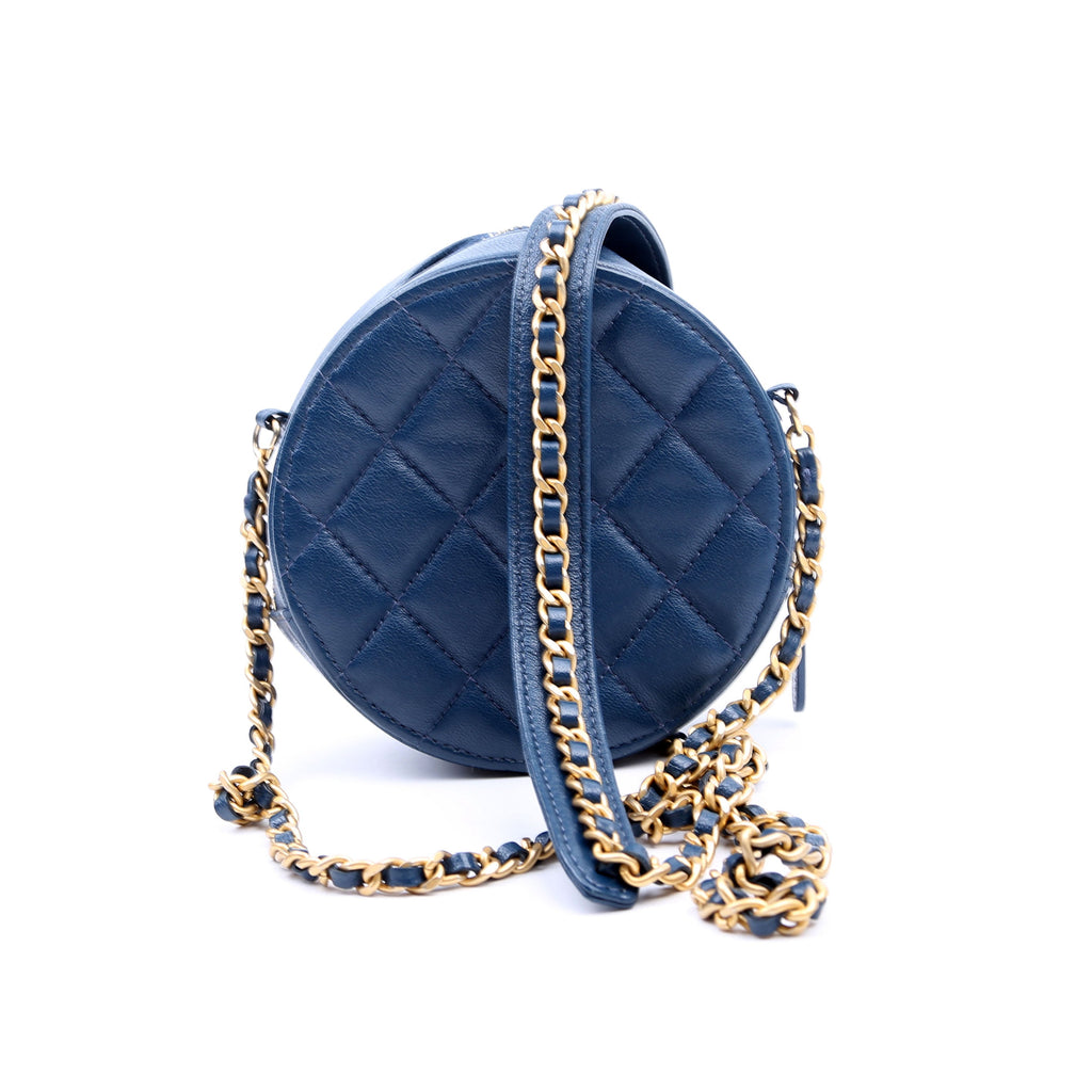 Infinity Round Clutch With Chain Quilted Lambskin 28M Blue