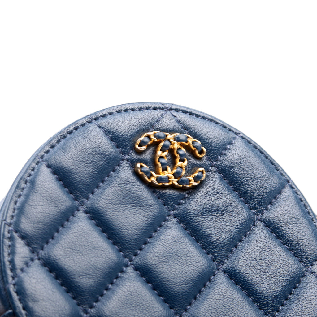 Infinity Round Clutch With Chain Quilted Lambskin 28M Blue