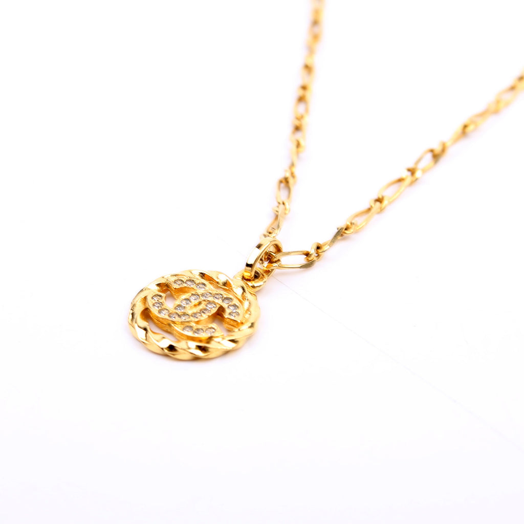 CC Crystal Cut-Out Pendant Necklace Gold