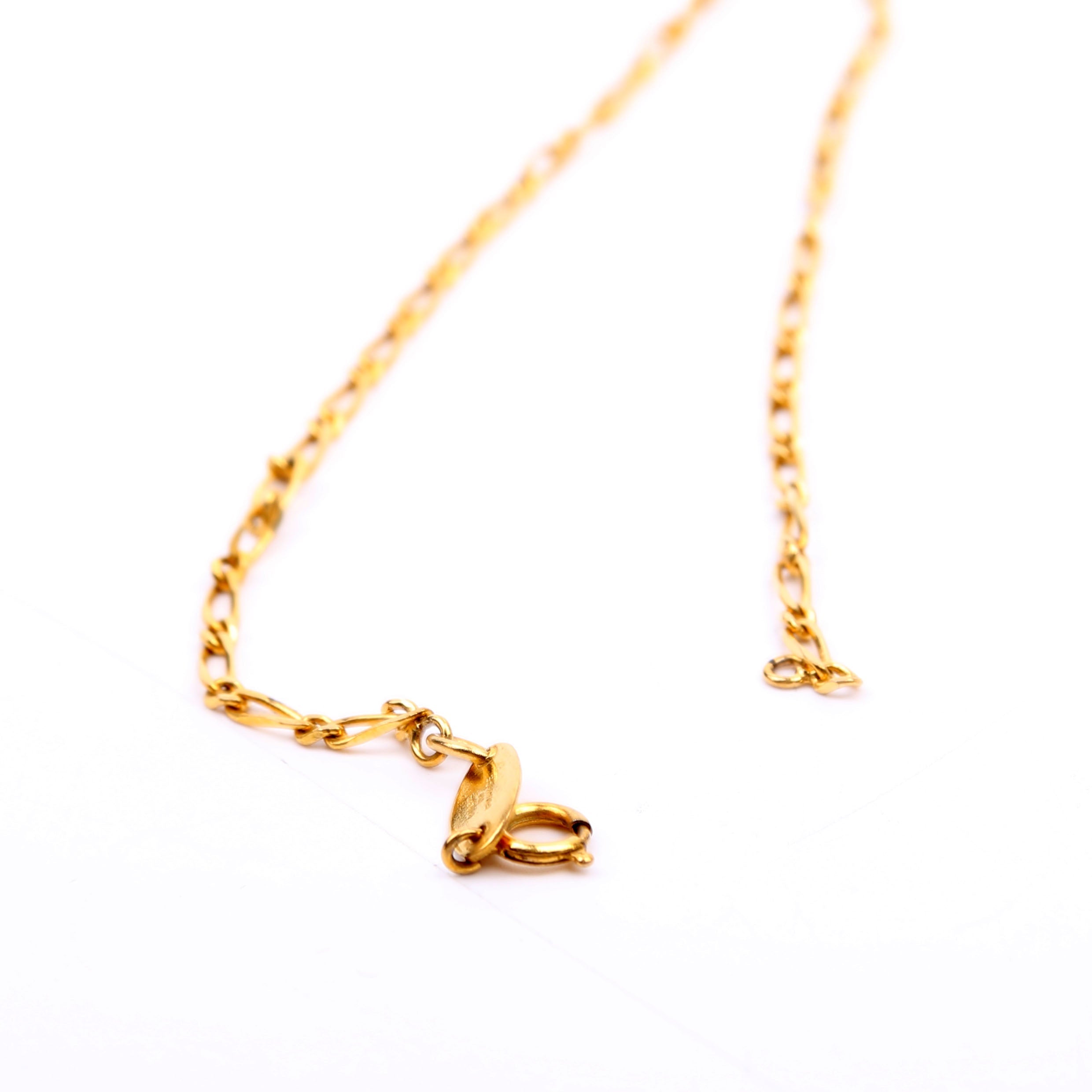CC Crystal Cut-Out Pendant Necklace Gold