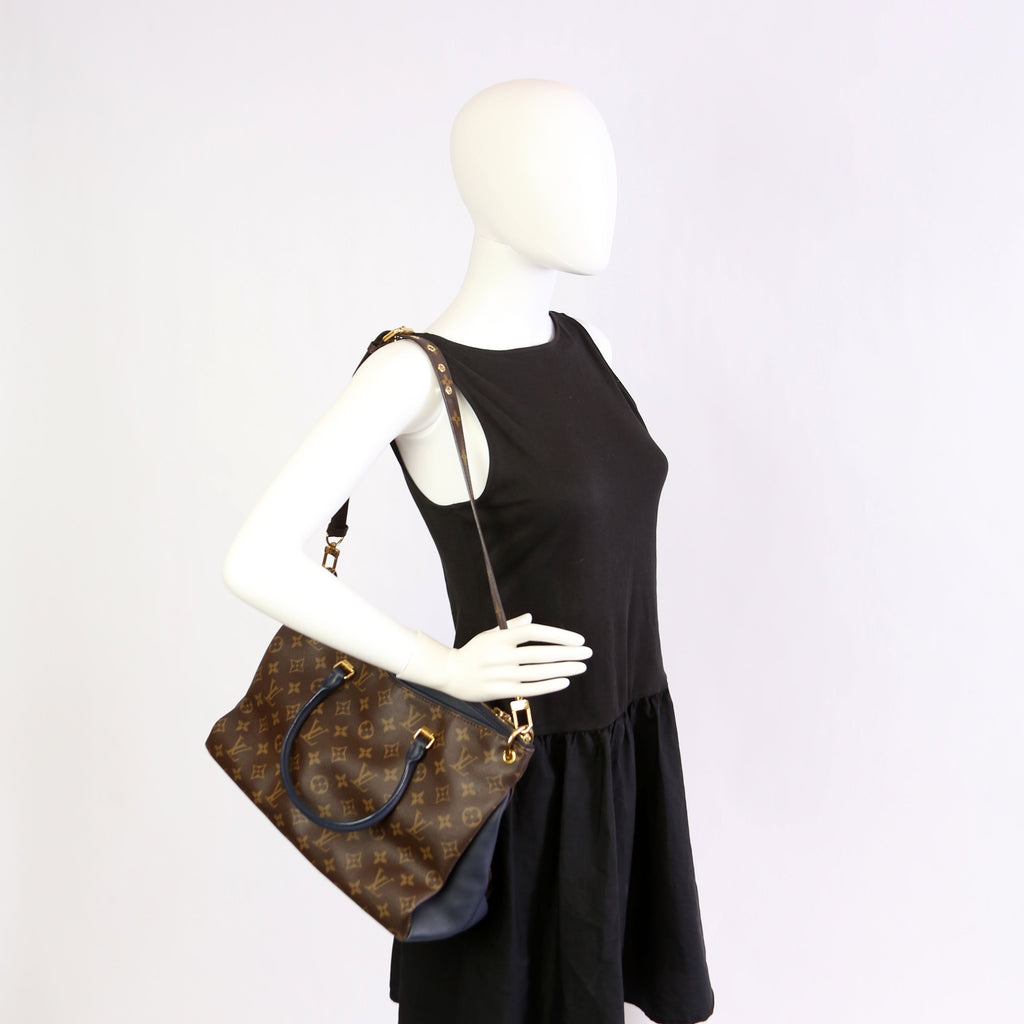 Pallas Tote Monogram Leather Side Navy