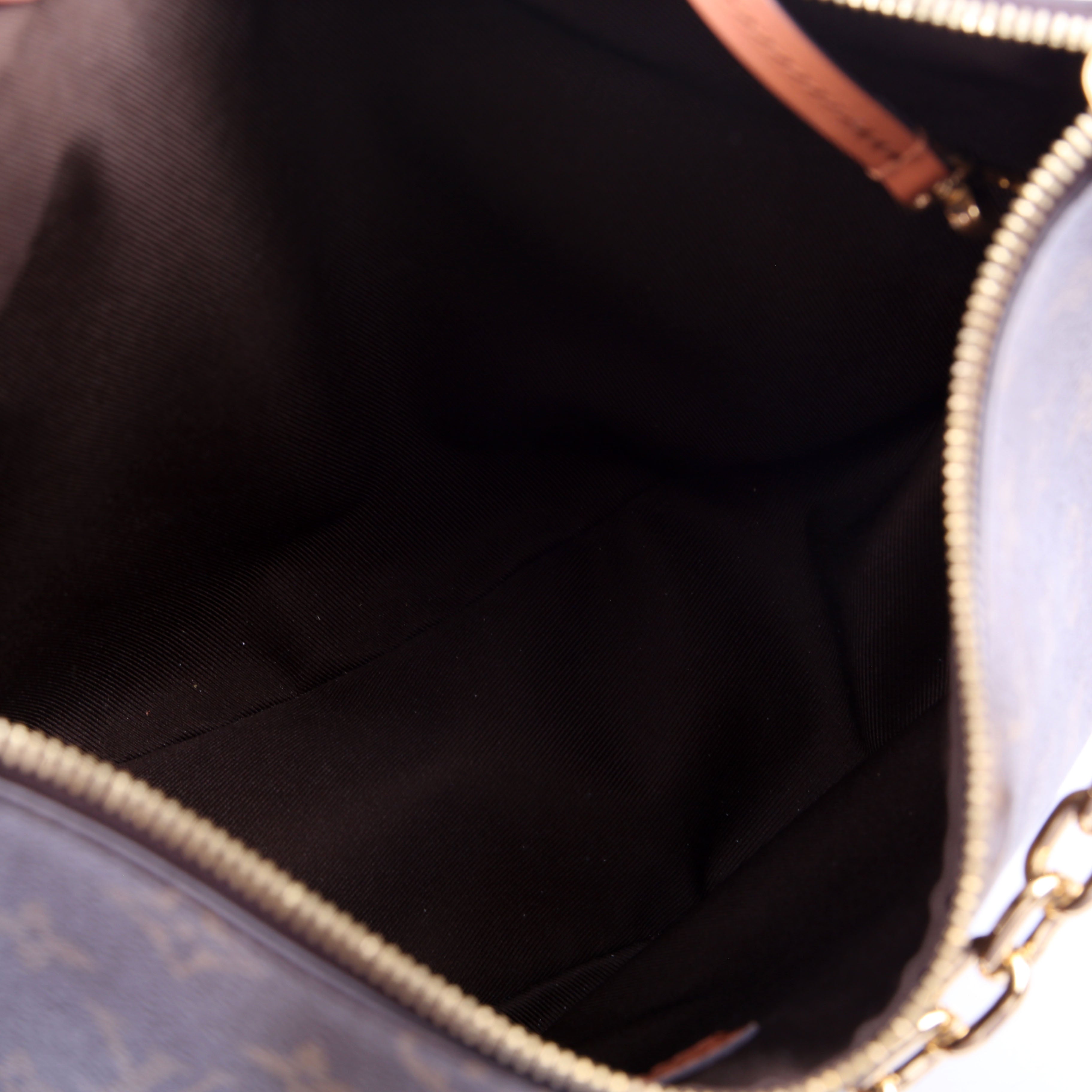 Loop Hobo Reverse Monogram