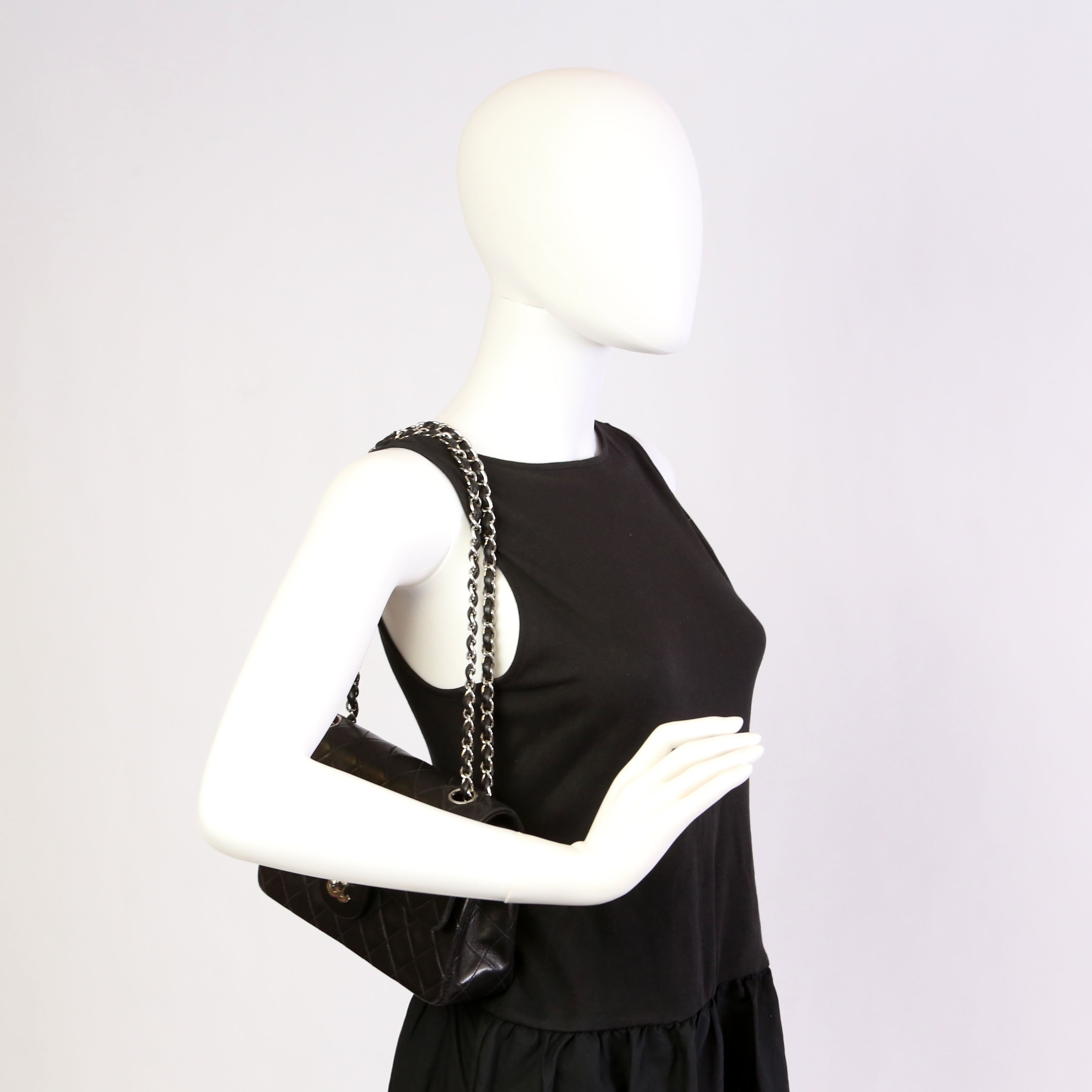 Classic Flap Small Lambskin 00-0M Black