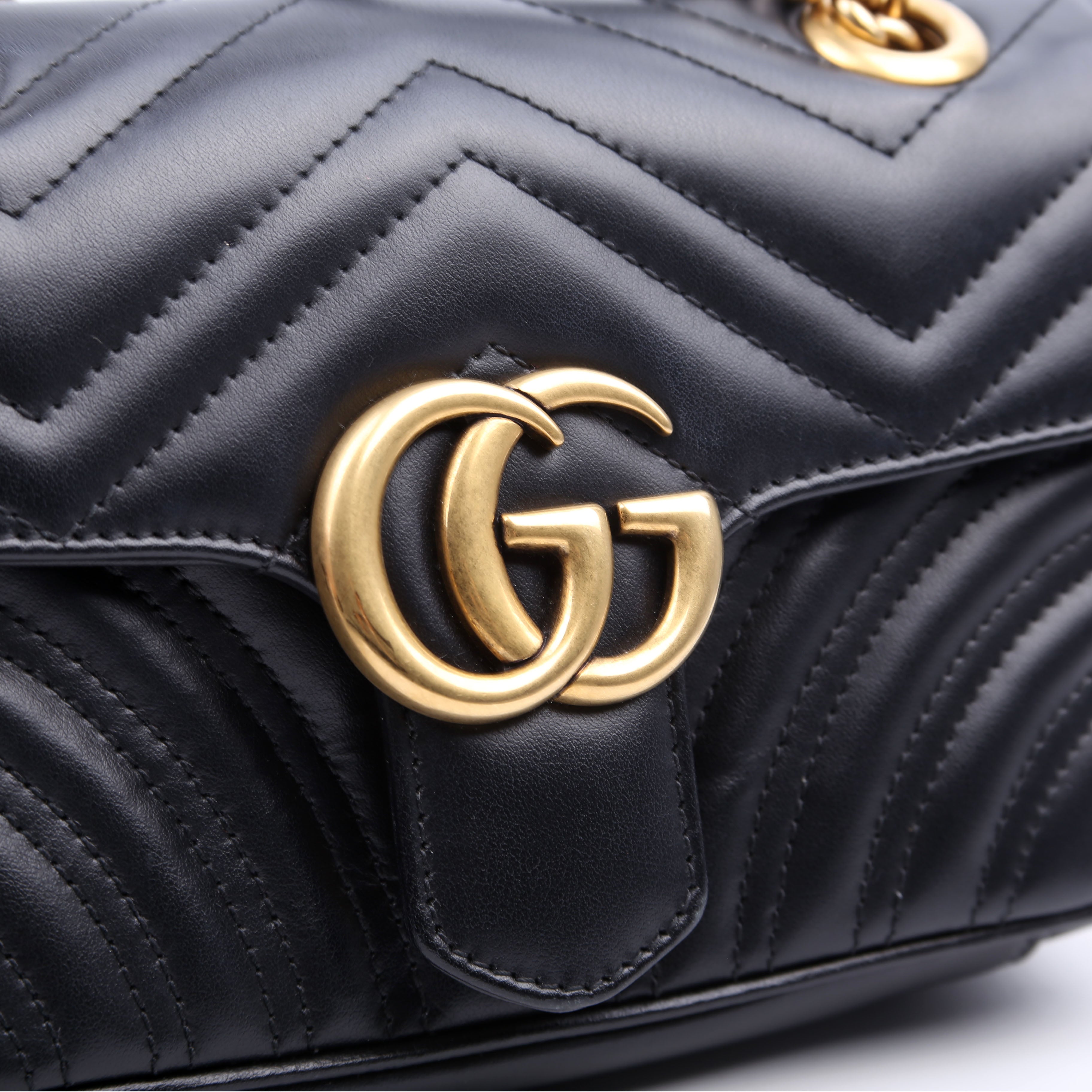 446744 Marmont Leather Shoulder Mini Flap Black