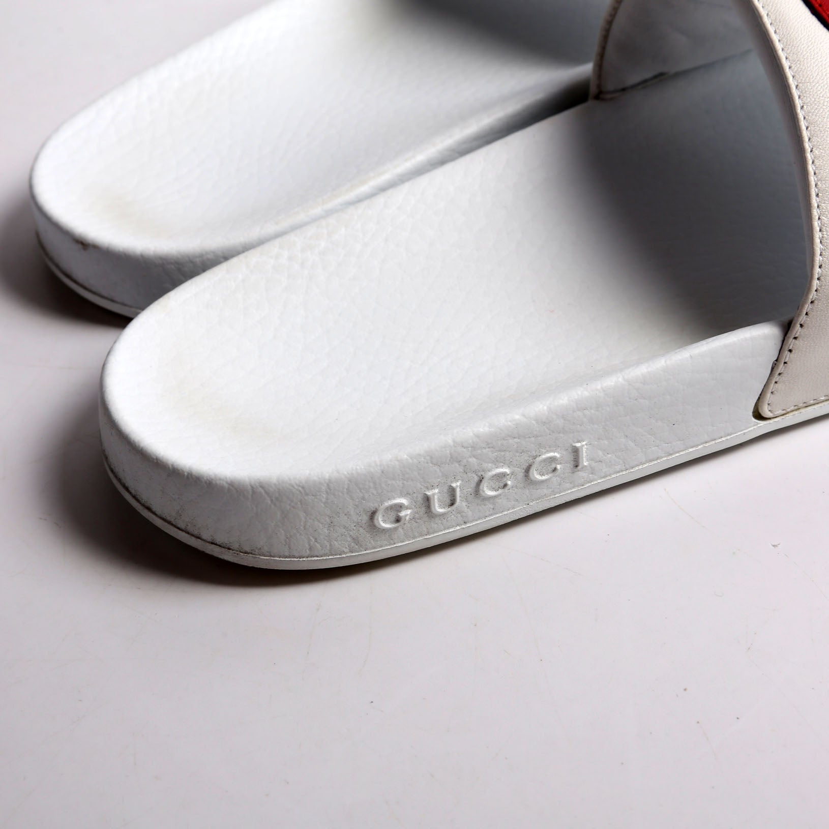645770 Interlocking GG Slides Size 37