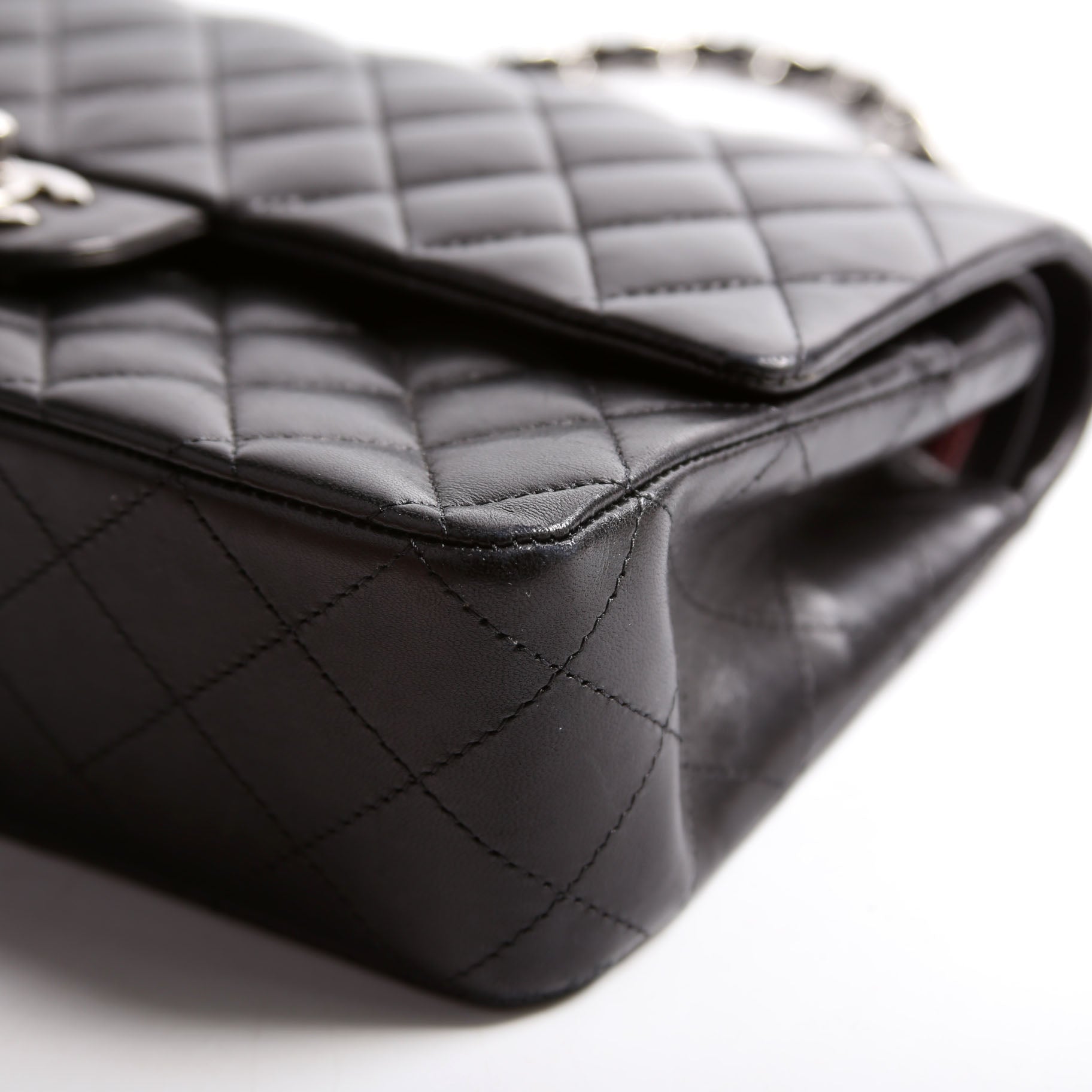 Classic Flap Medium Lambskin 17-20M Black