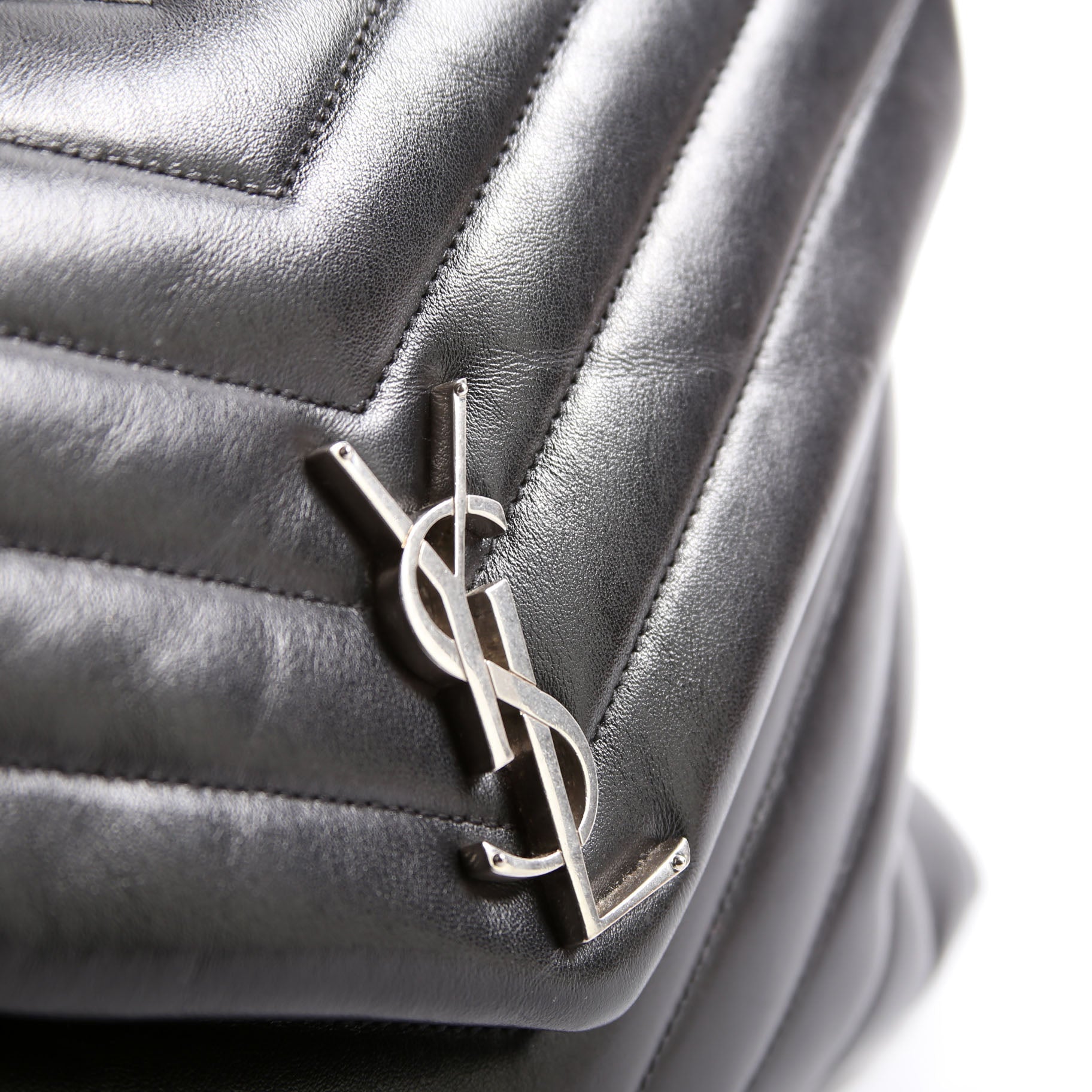 SAINT LAURENT LouLou Satchel Medium 487216 Black