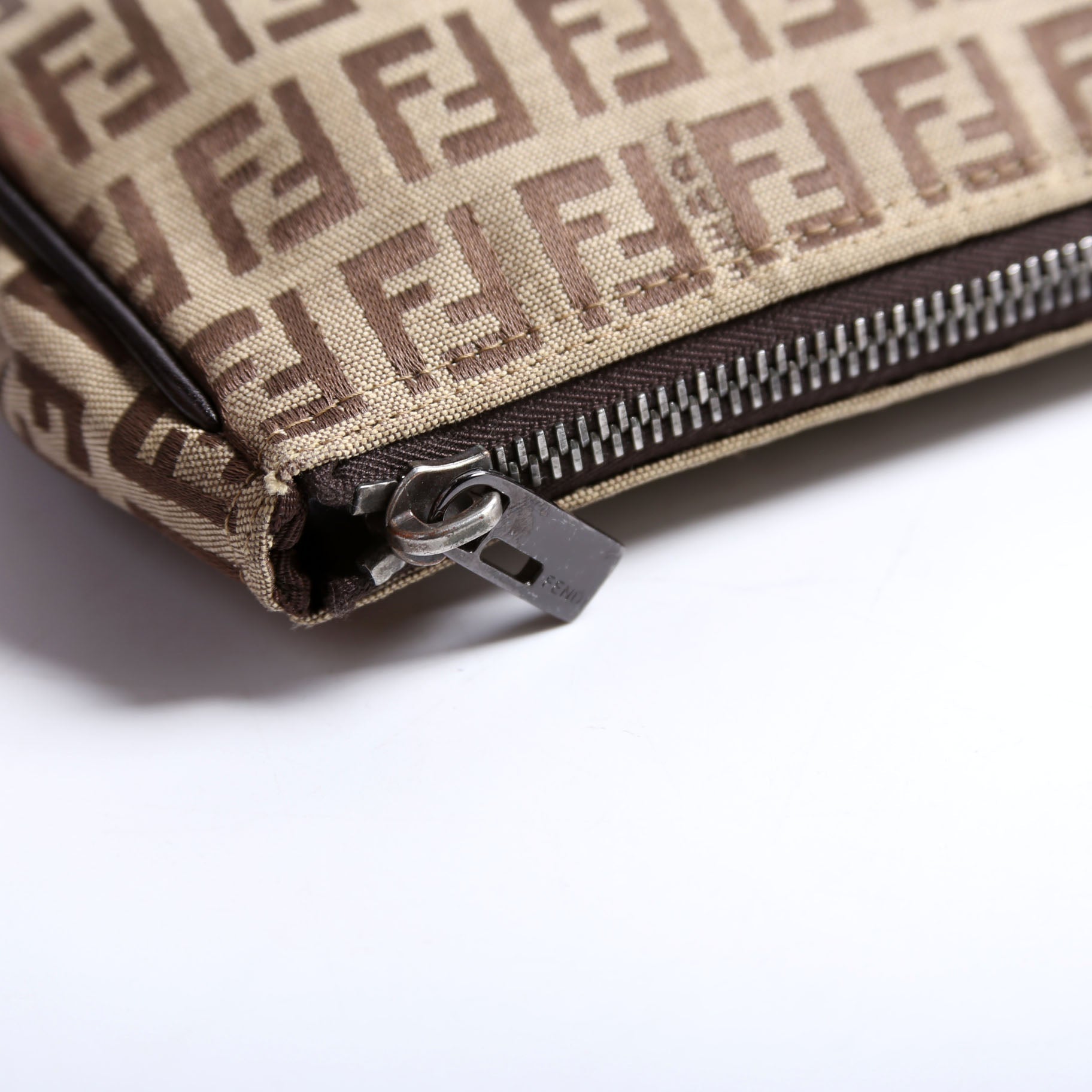 Zucchino Canvas Mini Cosmetic Pouch