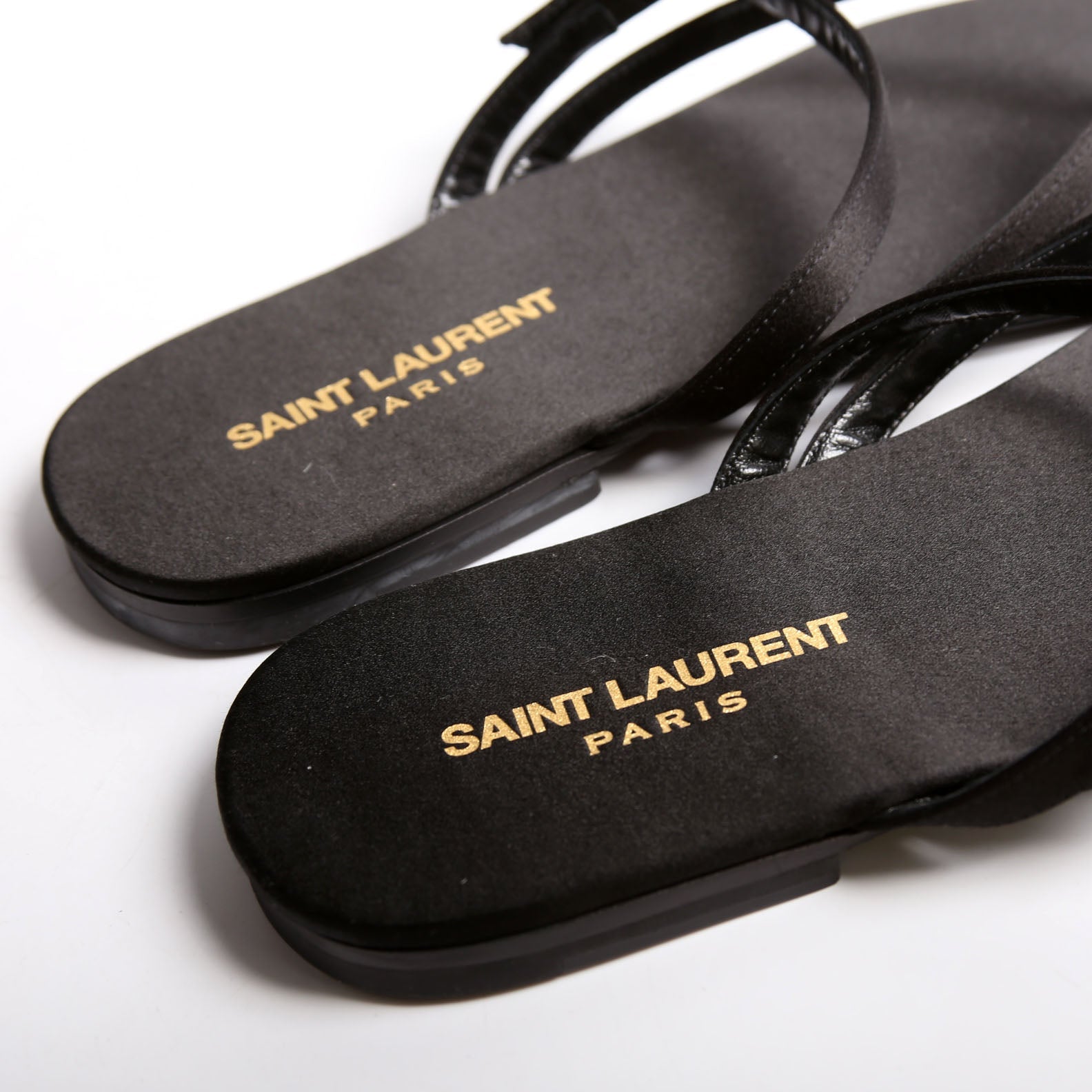 Laszlo Satin Crepe Sandals Size 39 Black