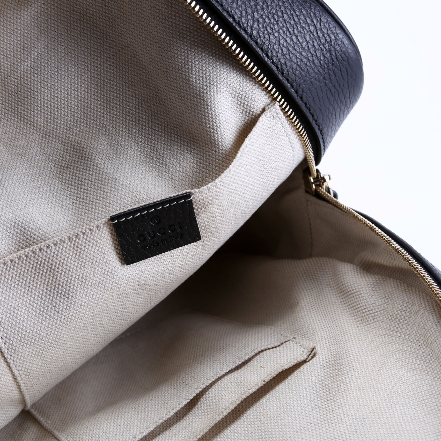 536192 Soho Leather Backpack Black