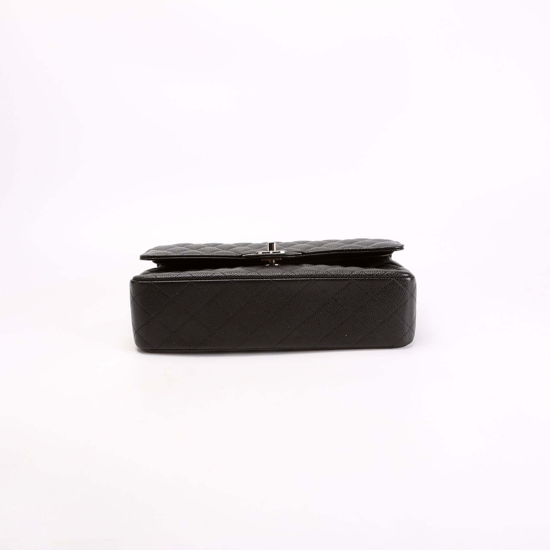 Classic Flap Medium Caviar 28M Black