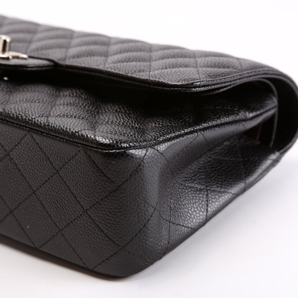 Classic Flap Medium Caviar 28M Black