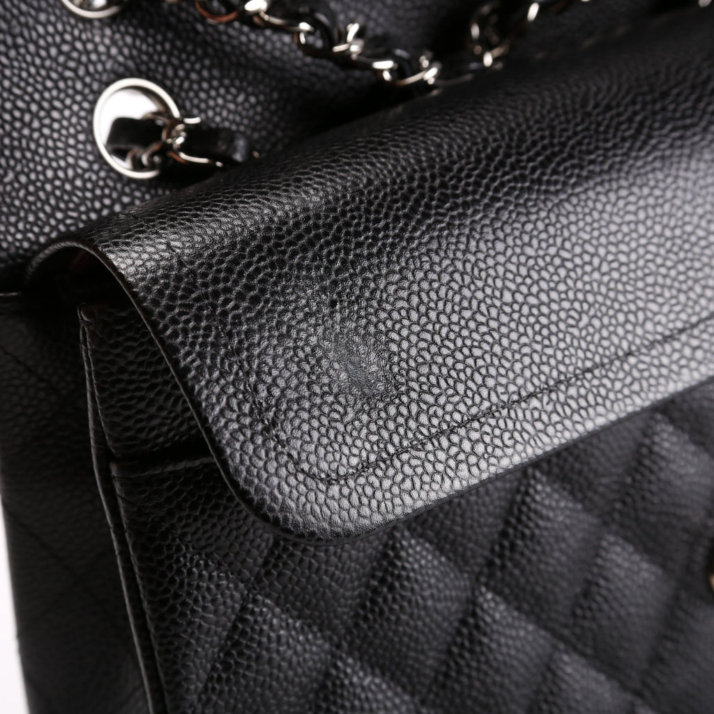 Classic Flap Medium Caviar 28M Black