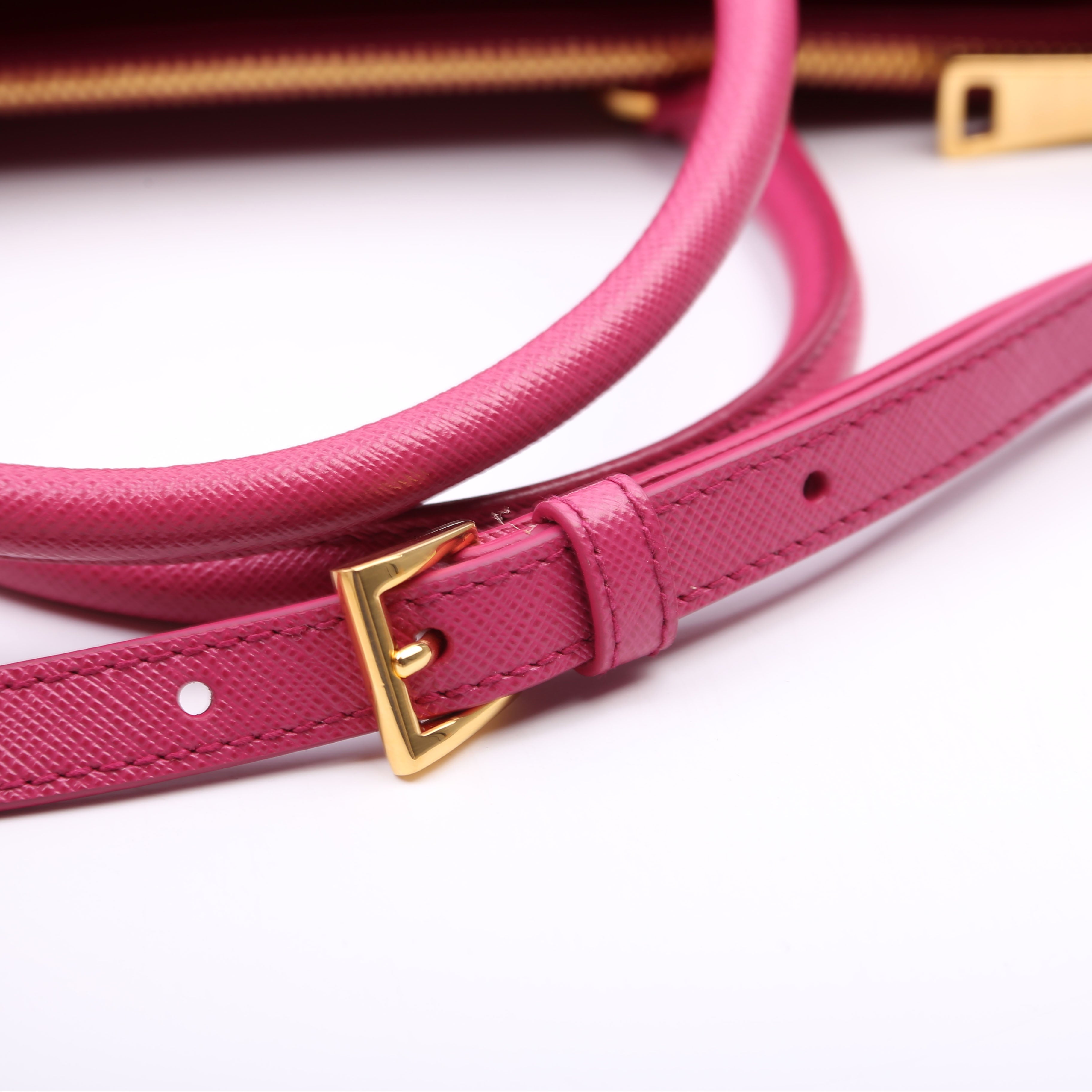 Saffiano Lux Medium Galleria Pink