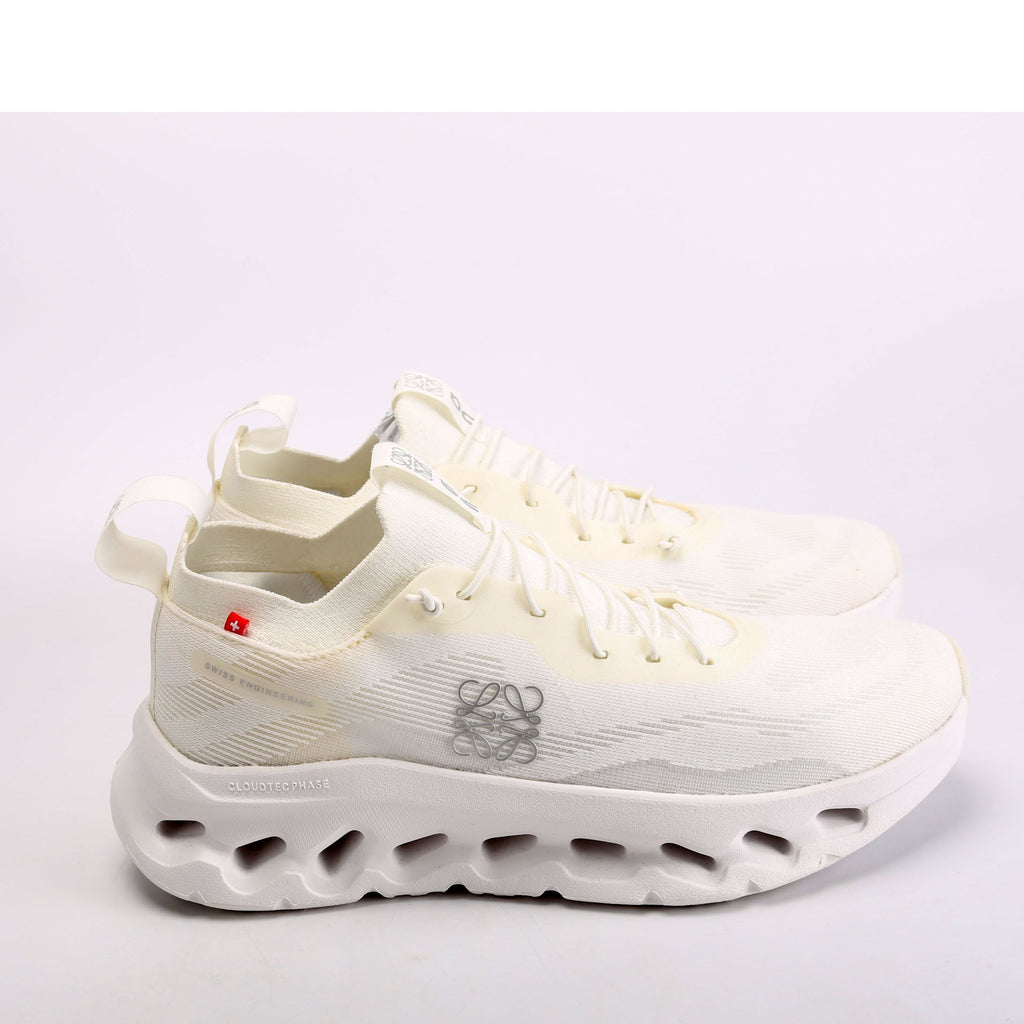 X OC Cloudtilt Sneakers Size 39