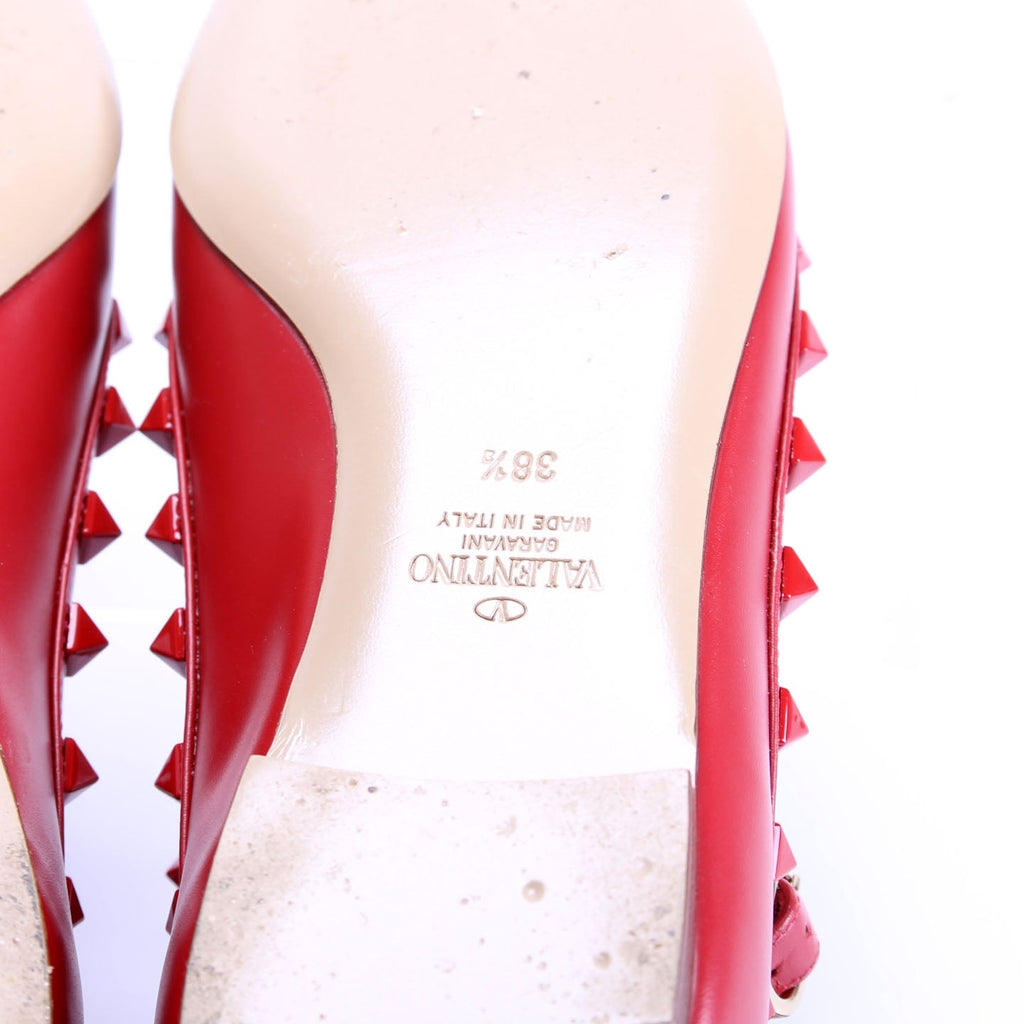 Rolling Rockstud Caged Flats Size 38.5 Red