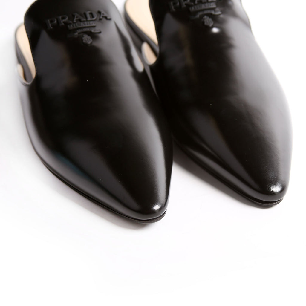 Logo Pointed Toe Mules Size 40 Black