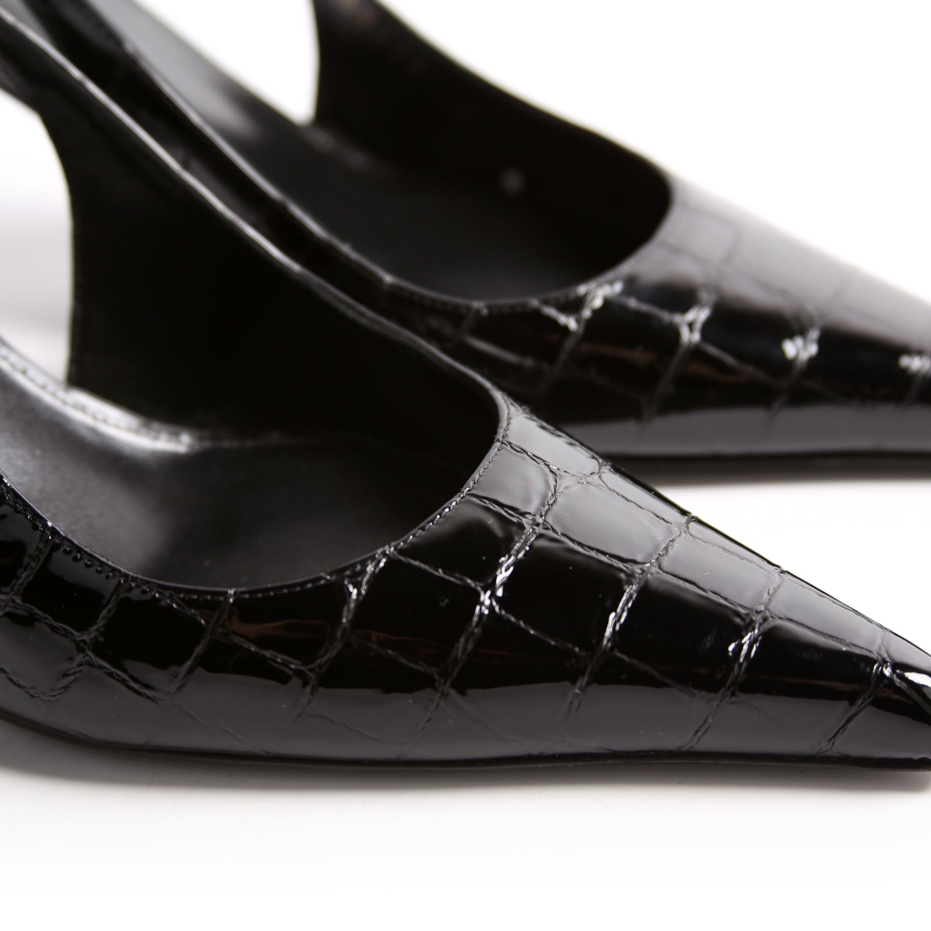 Vendome Crocodile Embossed Pointed Toe Slingback Kitten Heels Size 38