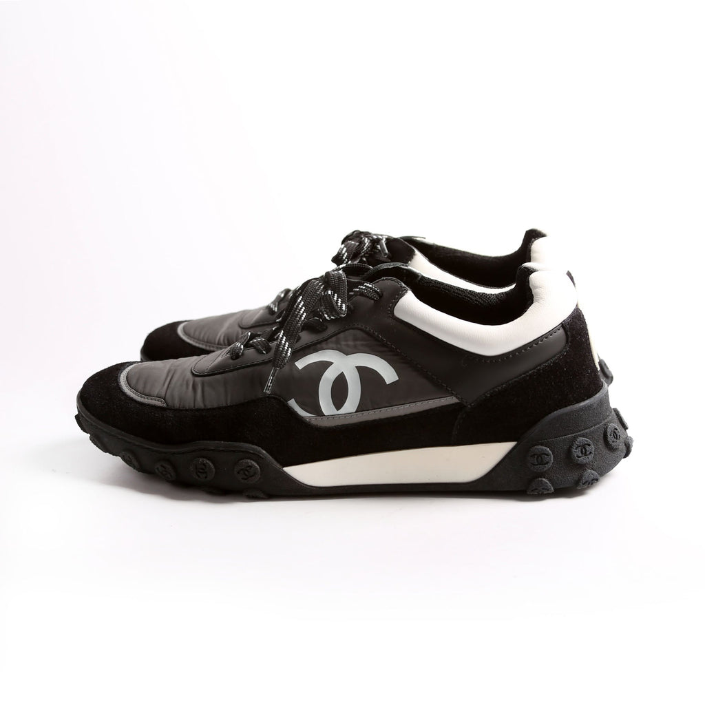 CC Suede/Nylon Low Top Sneakers Size 40.5 Black/White/Gray