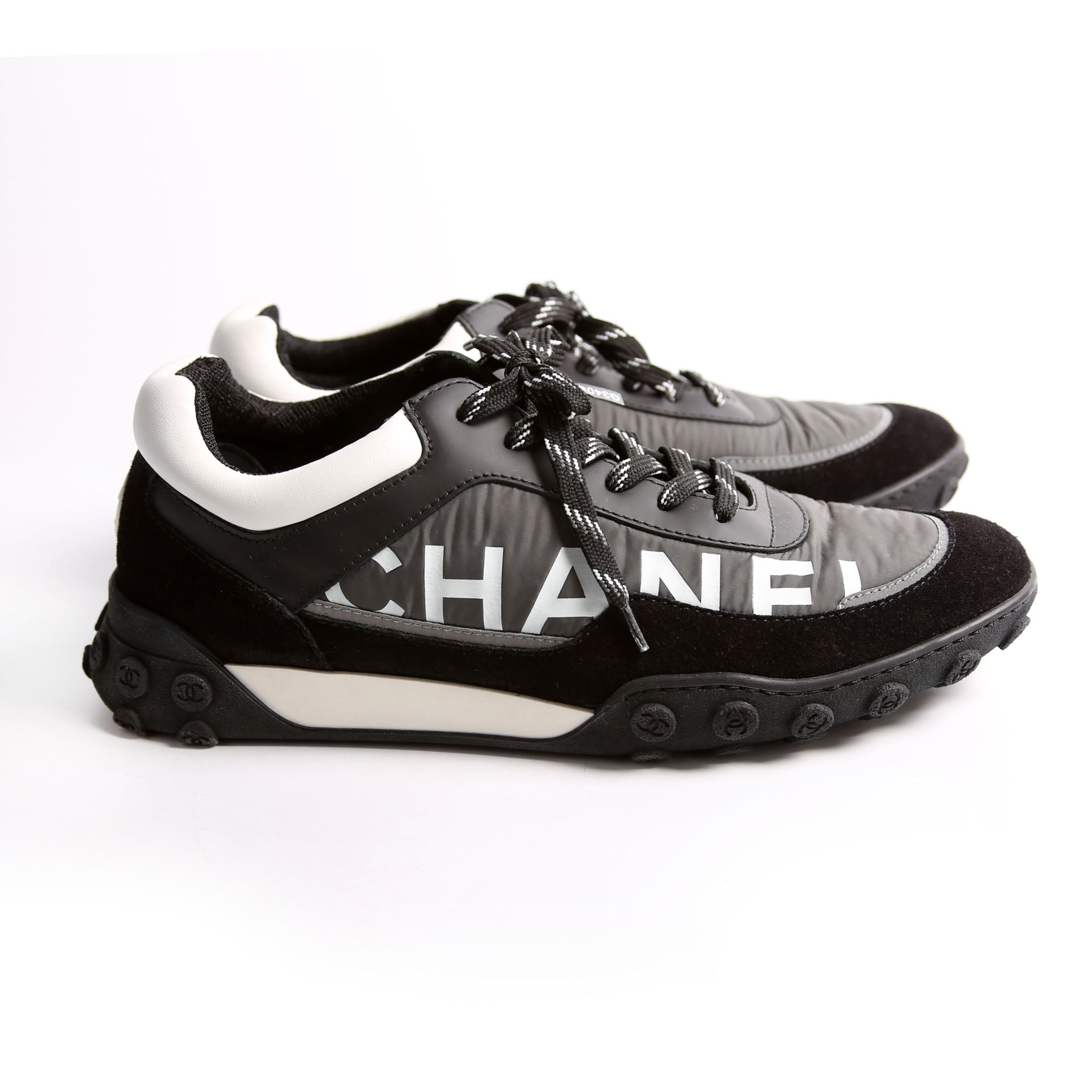 CC Suede/Nylon Low Top Sneakers Size 40.5 Black/White/Gray