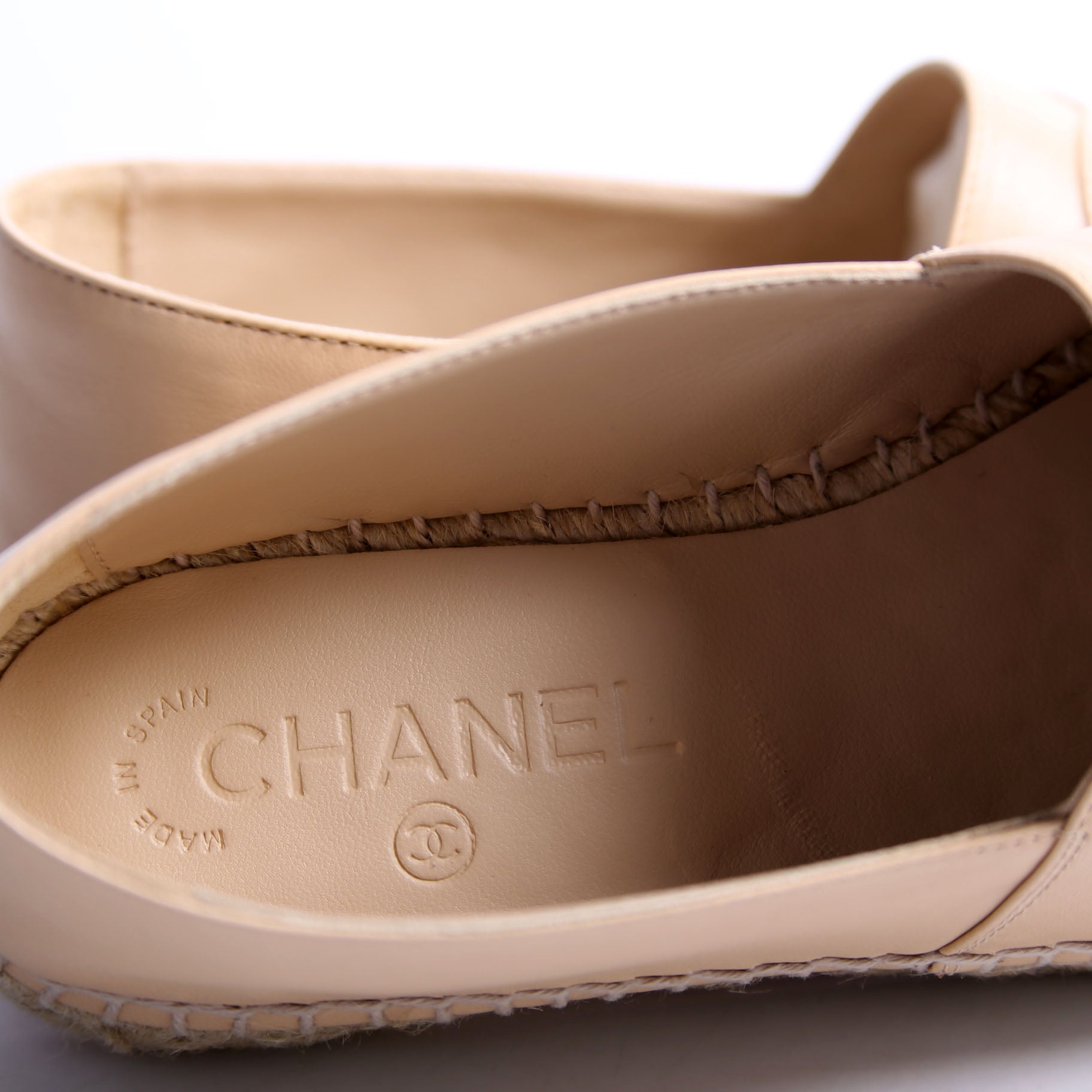 CC Espadrilles Size 38 Beige/Black