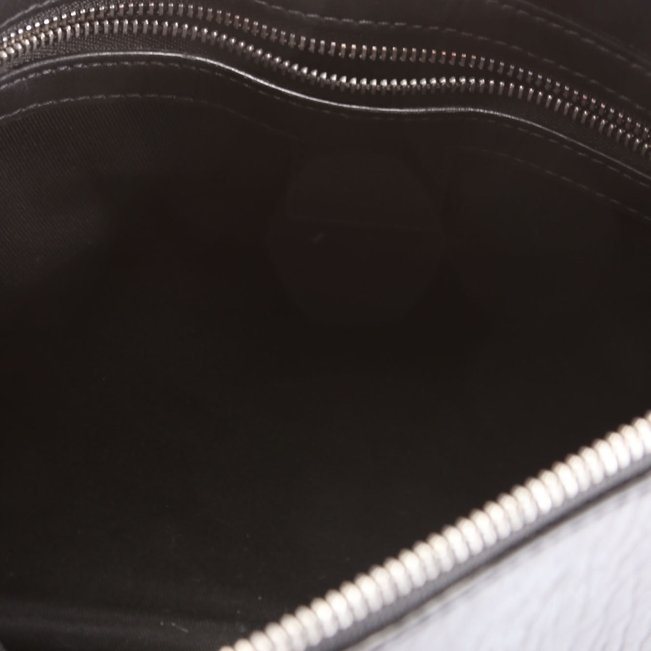 Visetos Pouch Crossbody Black