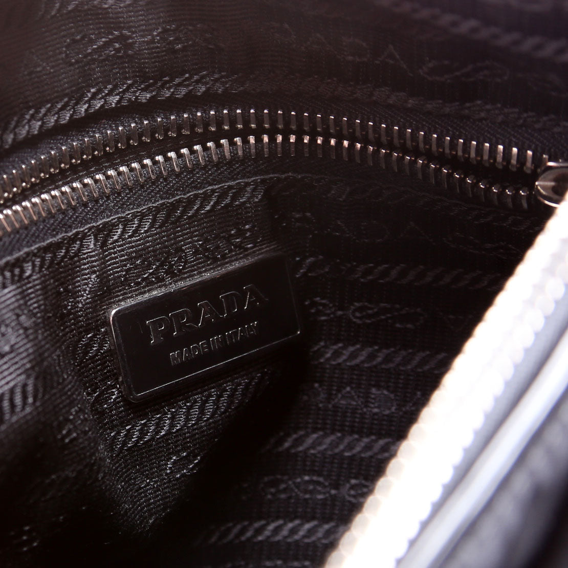 BT0326 Nylon Shoulder Bag Vintage Black