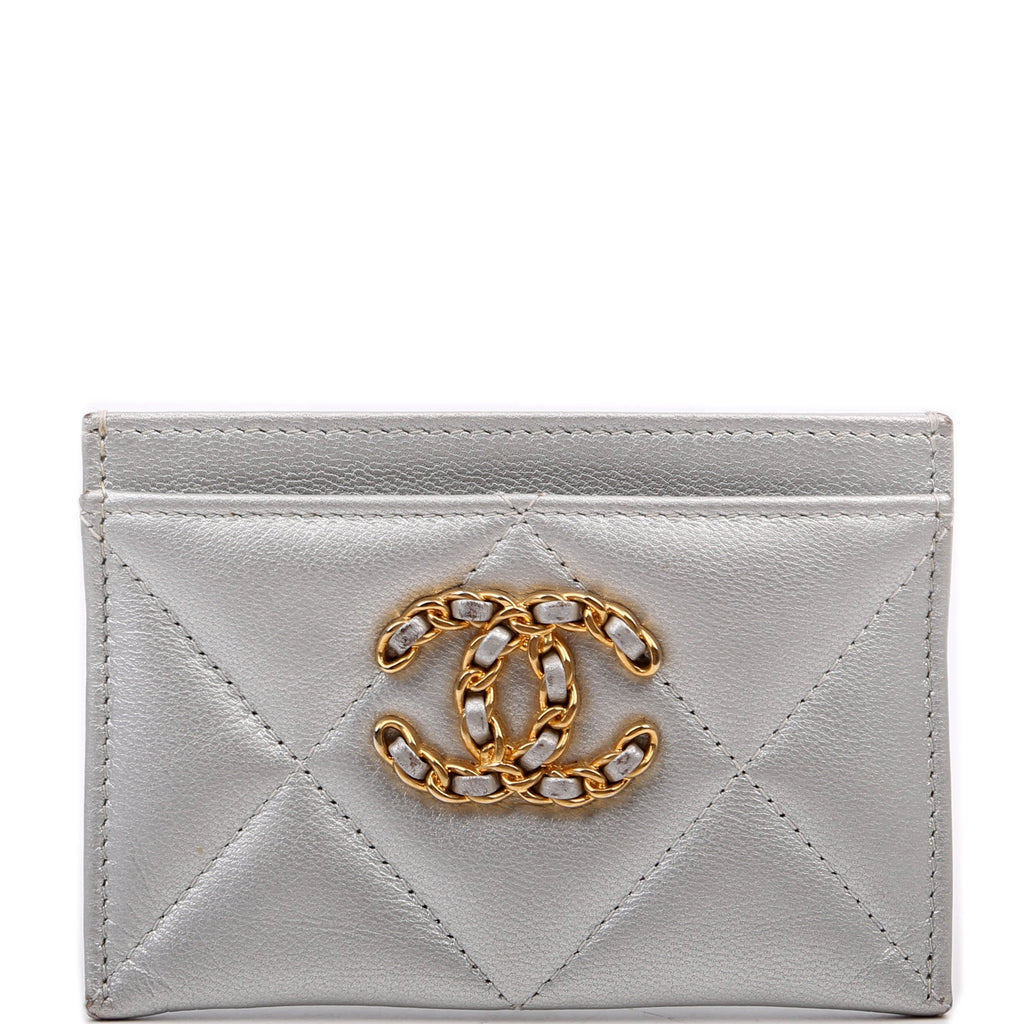 Quilted Lambskin 19 Card Holder Silver
