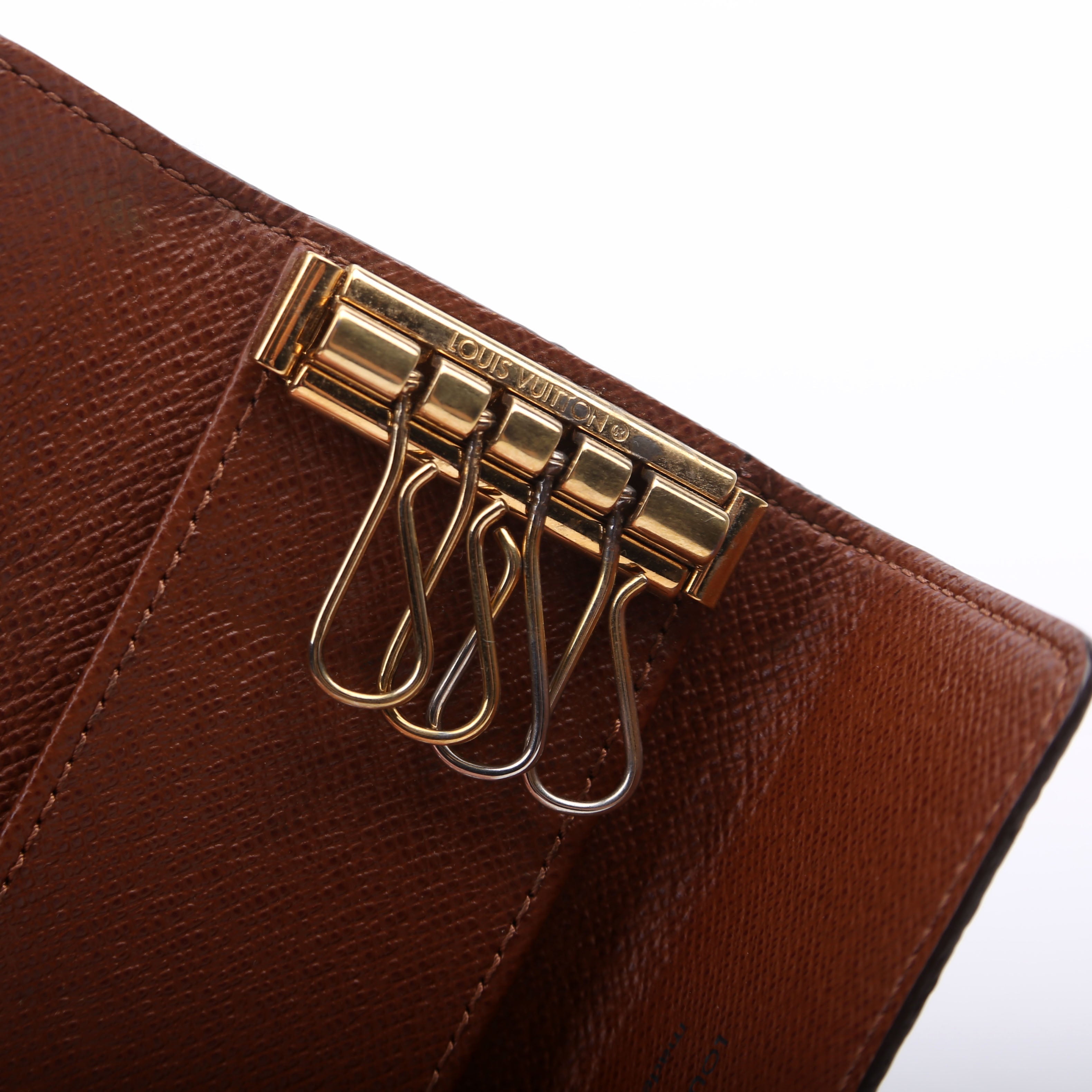 Multicles 4 Monogram