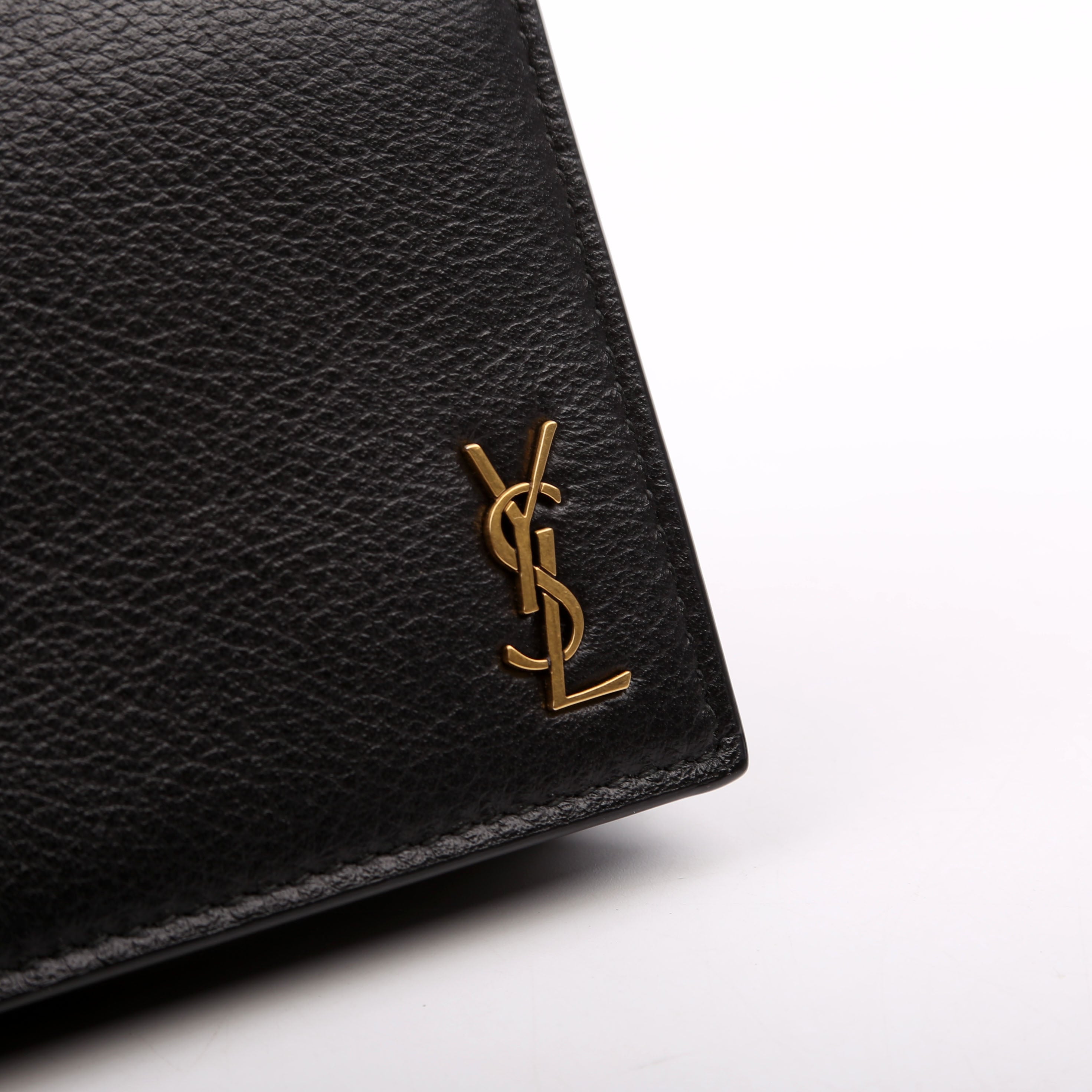 Tiny Cassandre Flat Wallet 635542 Black