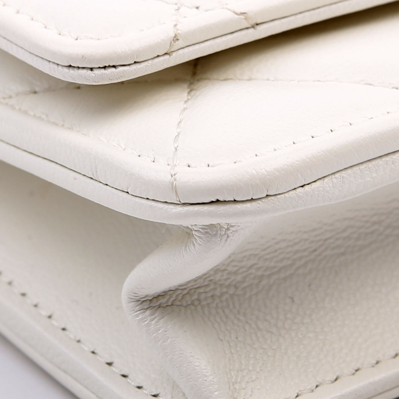 Chanel 19 WOC Quilted Lambskin 30M White