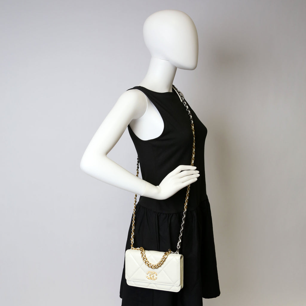 Chanel 19 WOC Quilted Lambskin 30M White