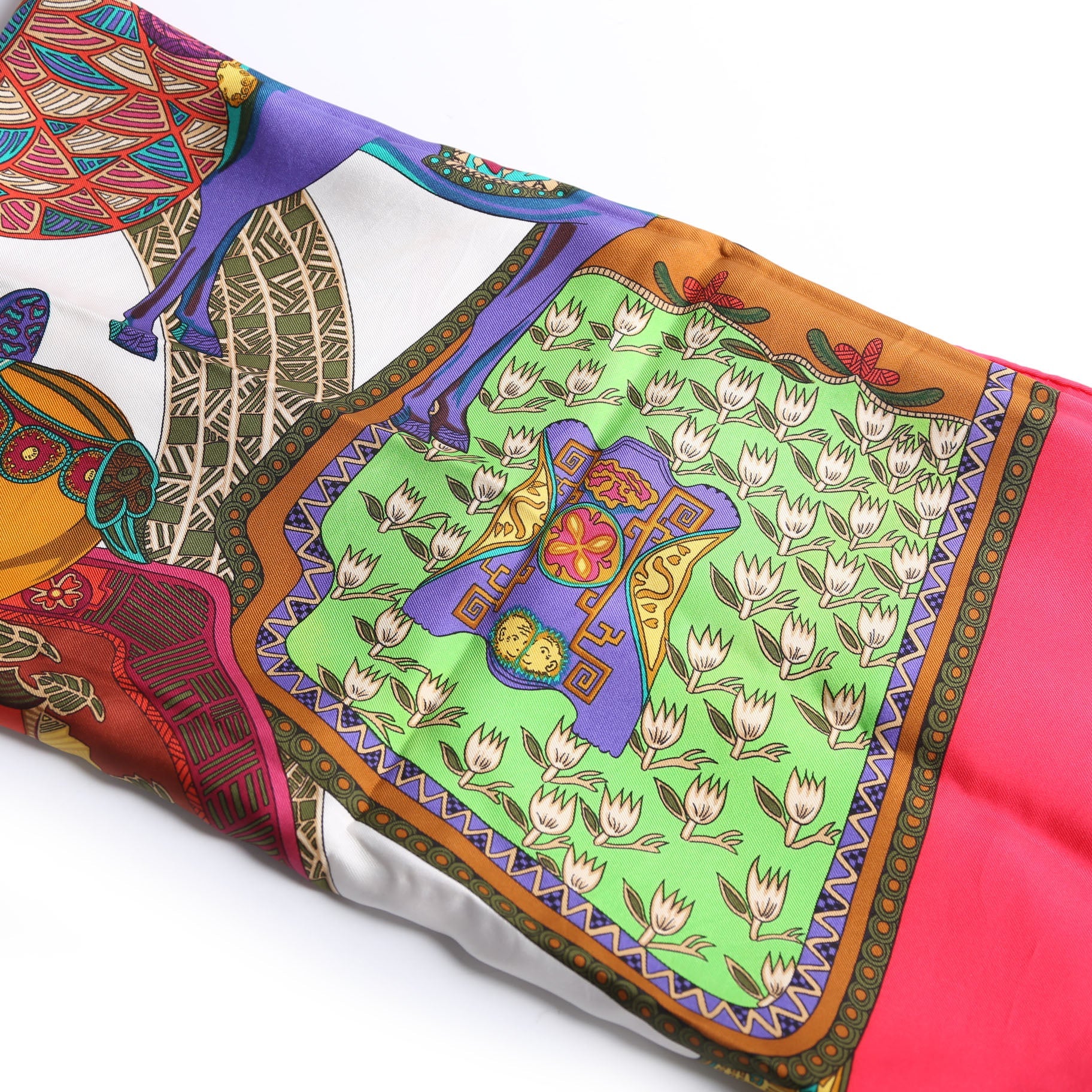Art Des Steppes 90 Silk Scarf Red/Multicolor