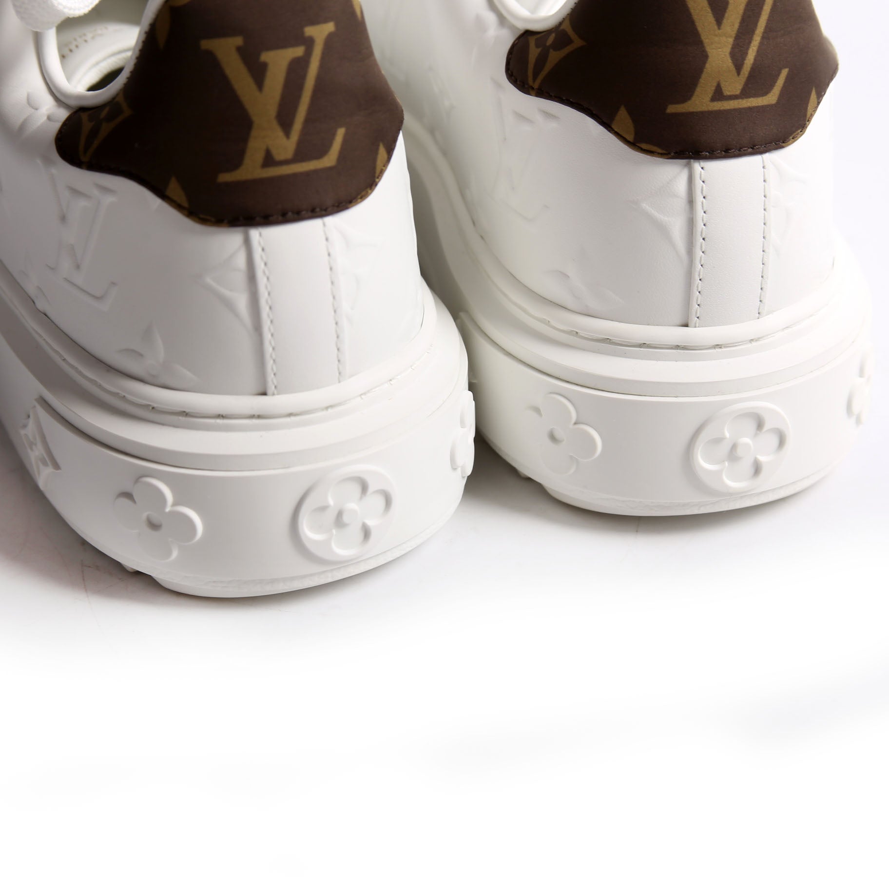 Timeout Empreinte Monogram Leather Sneakers Size 37.5 White