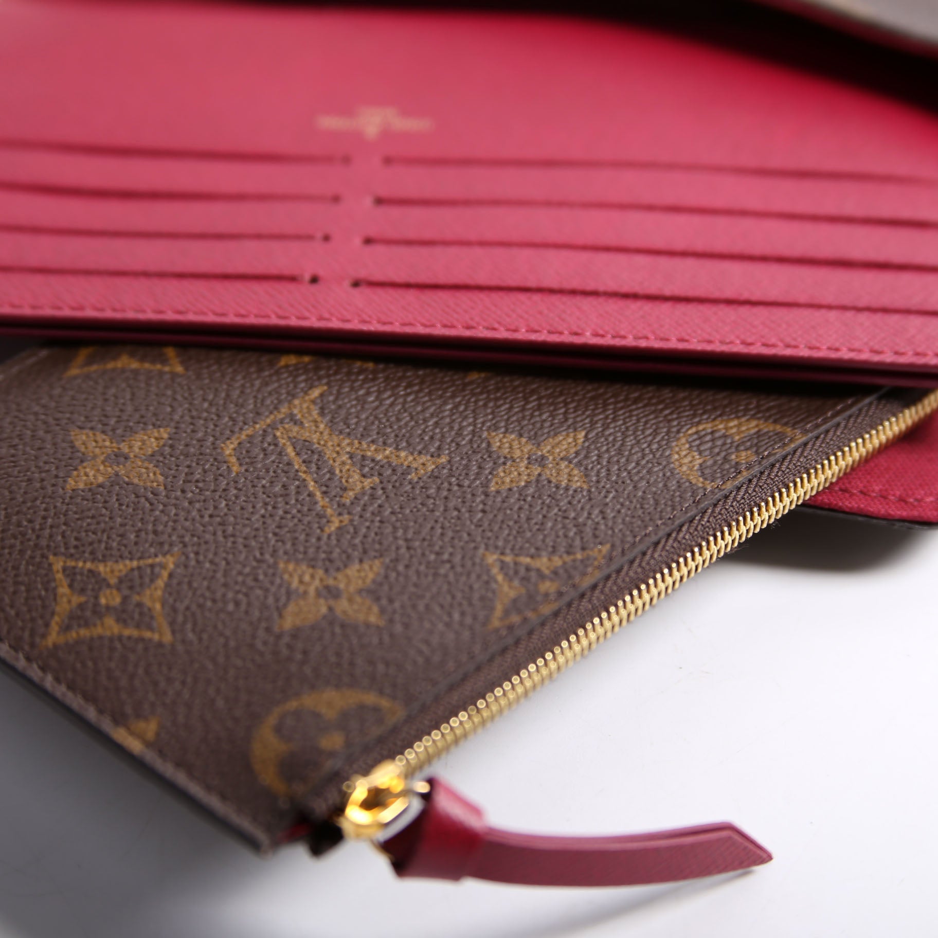 Pochette Felicie Monogram Berry