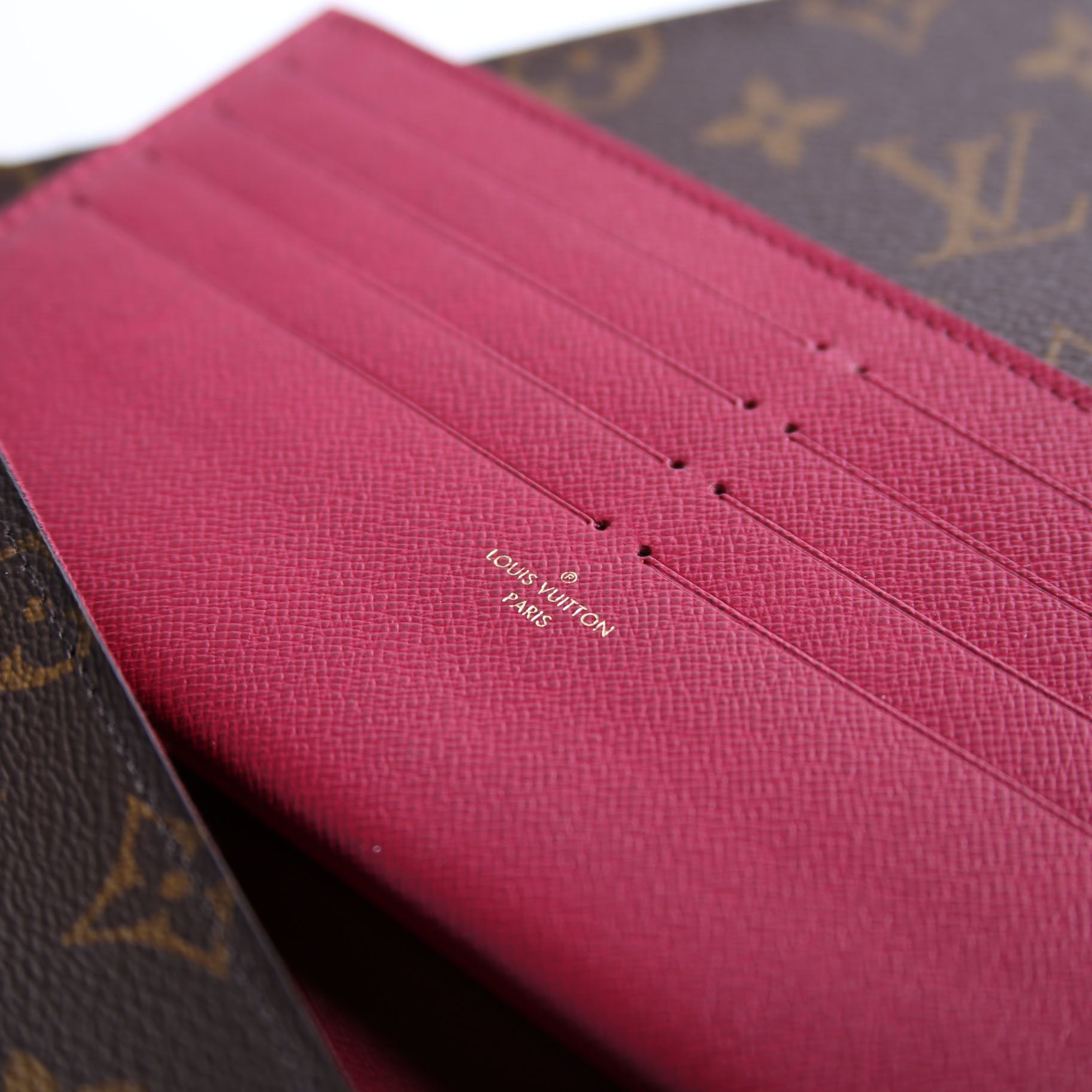 Pochette Felicie Monogram Berry