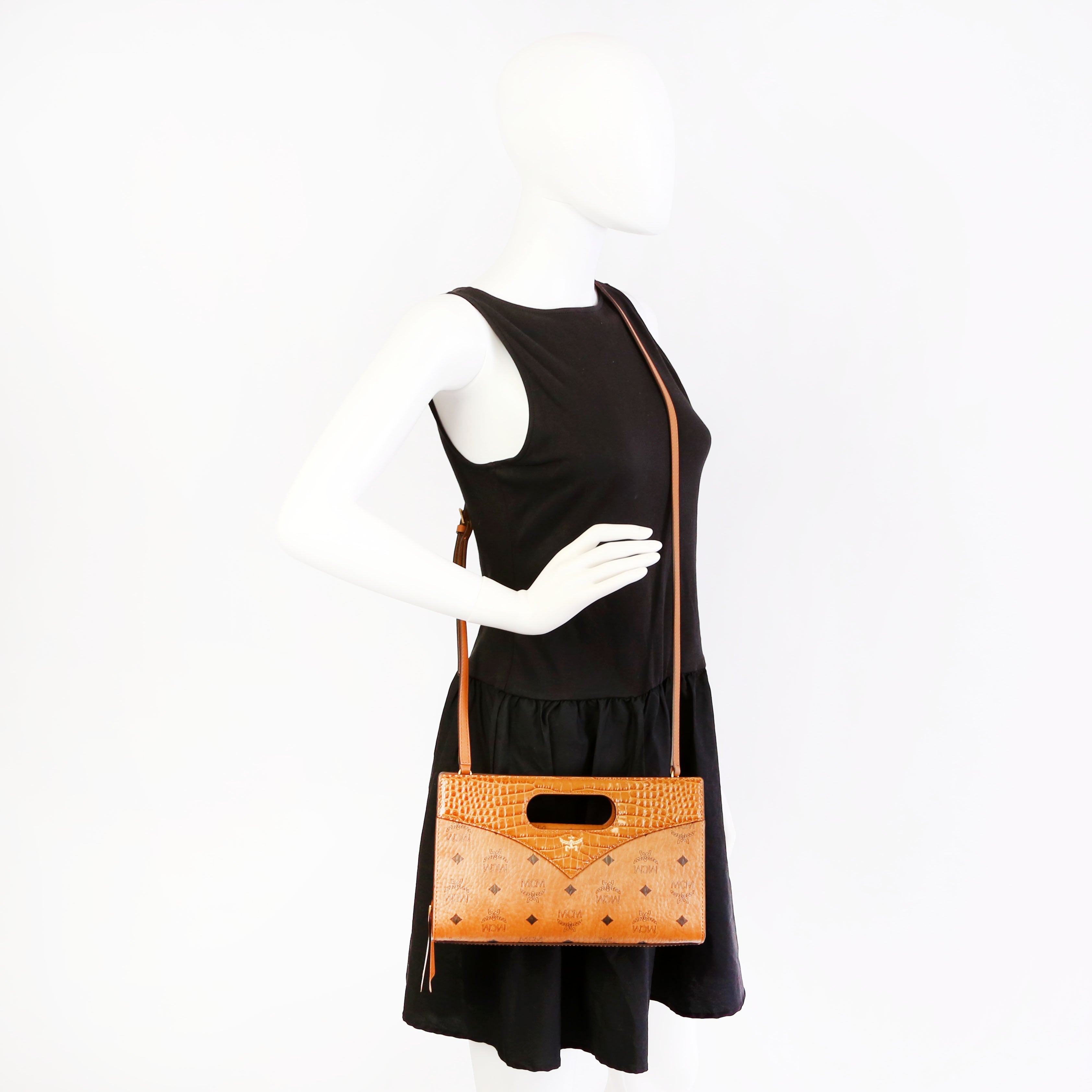 Visetos/Crocodile Embossed Leather Diamond Tote Small Cognac