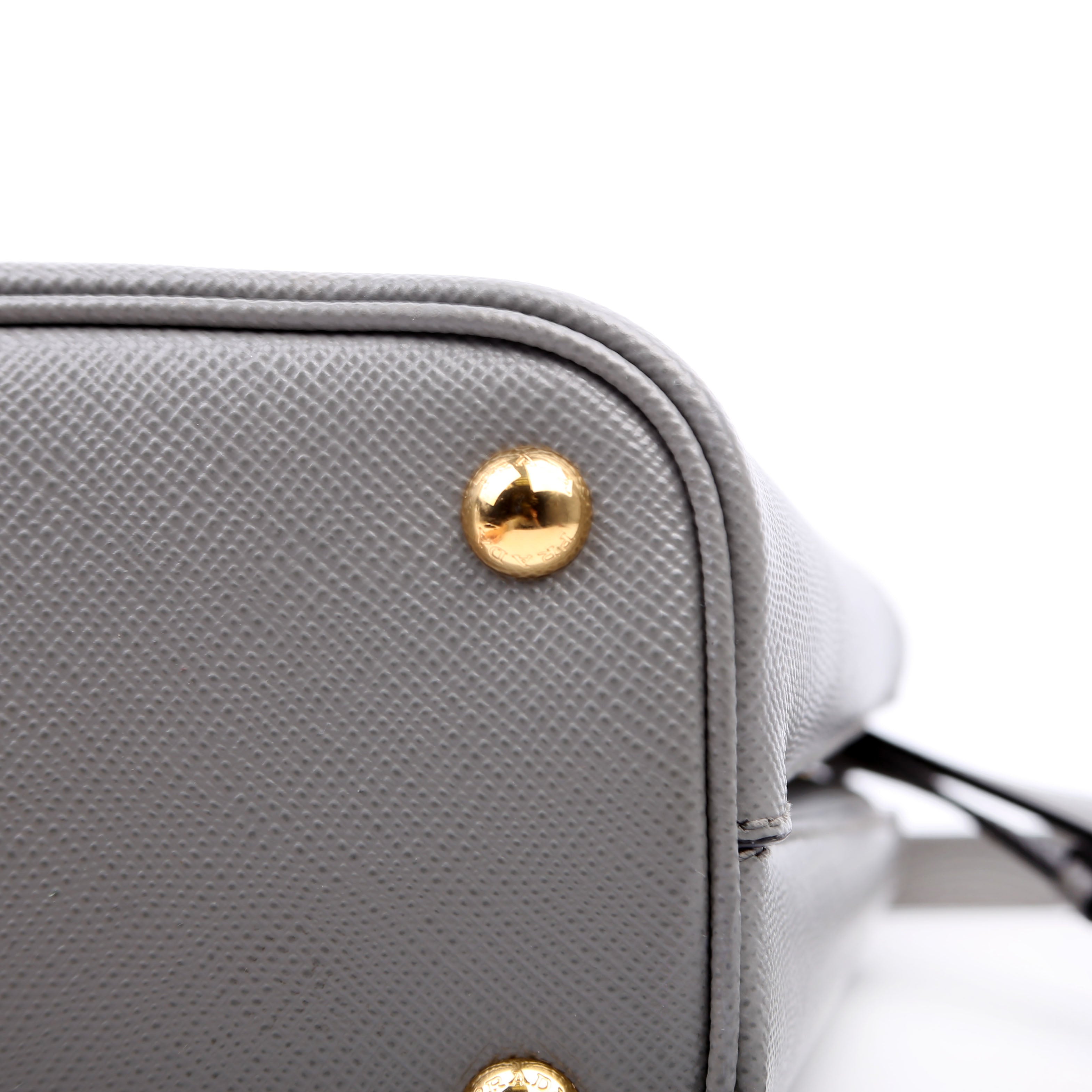 1BA217 Saffiano Cuir Small Panier Bag Grey