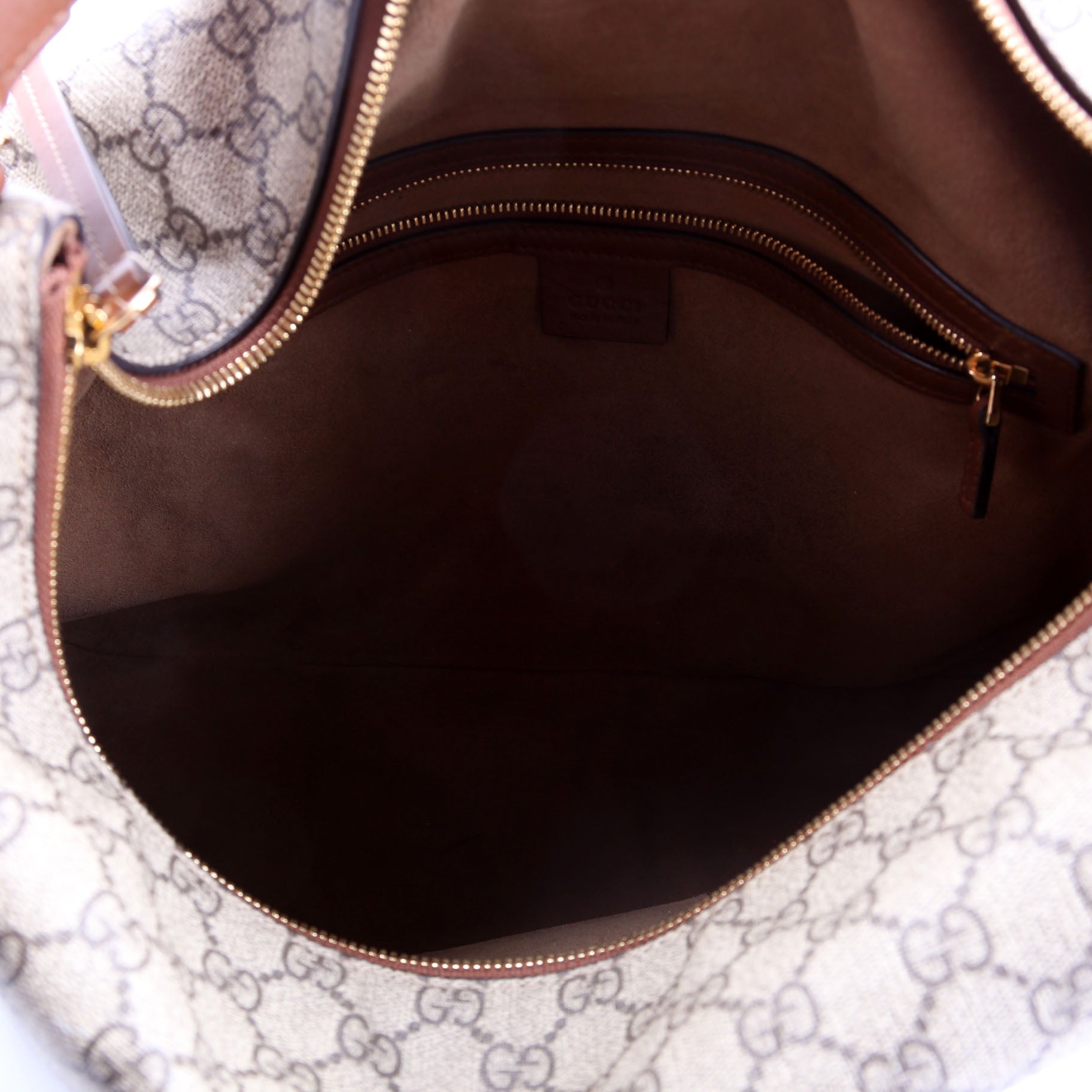 477324 GG Supreme Hobo