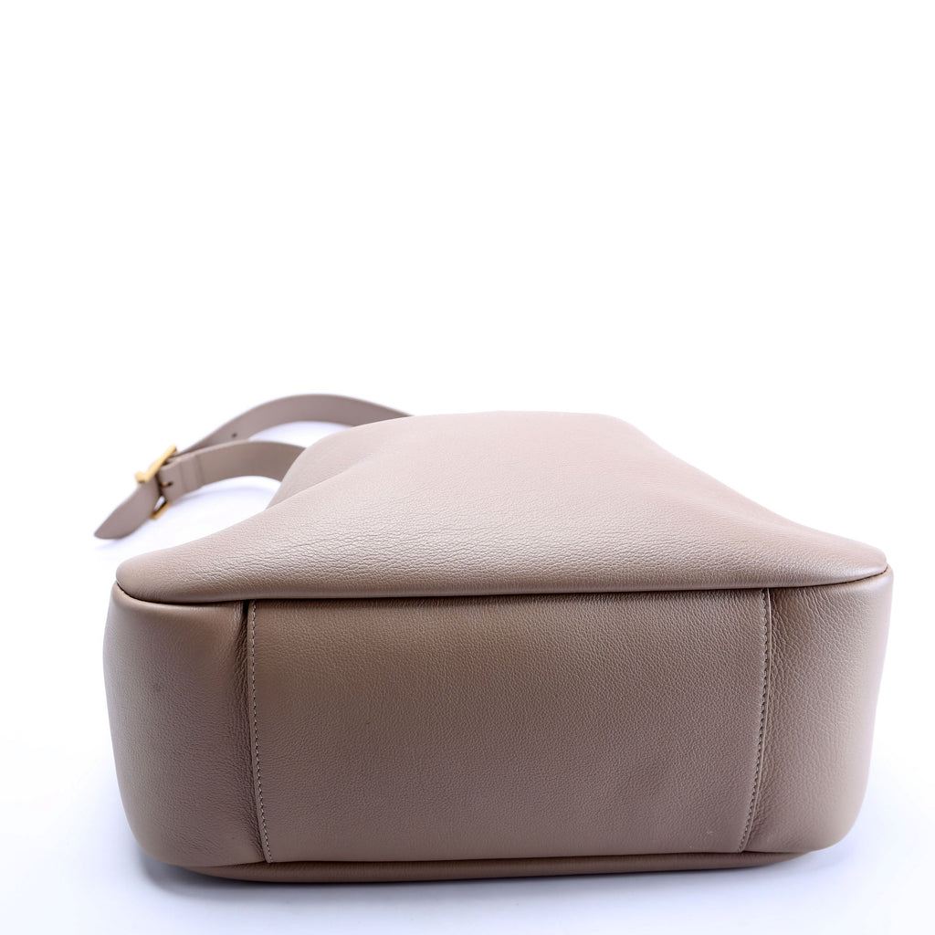 753837 Le 5 A 7 Supple Large Hobo Tan