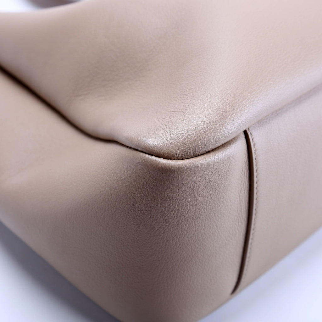 753837 Le 5 A 7 Supple Large Hobo Tan