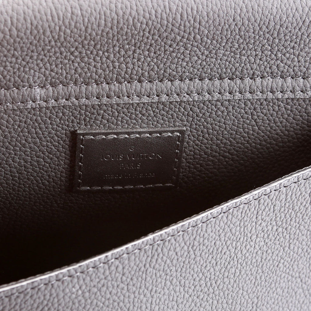 Takeoff Sling Aerogram Leather Black