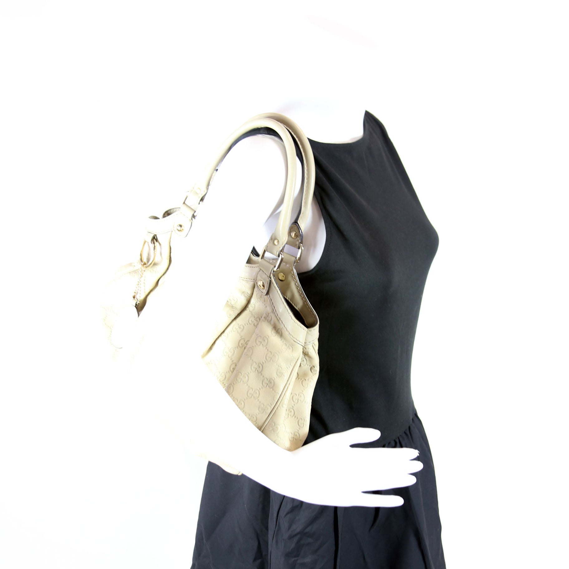 211944 Sukey GG Leather Medium Nude