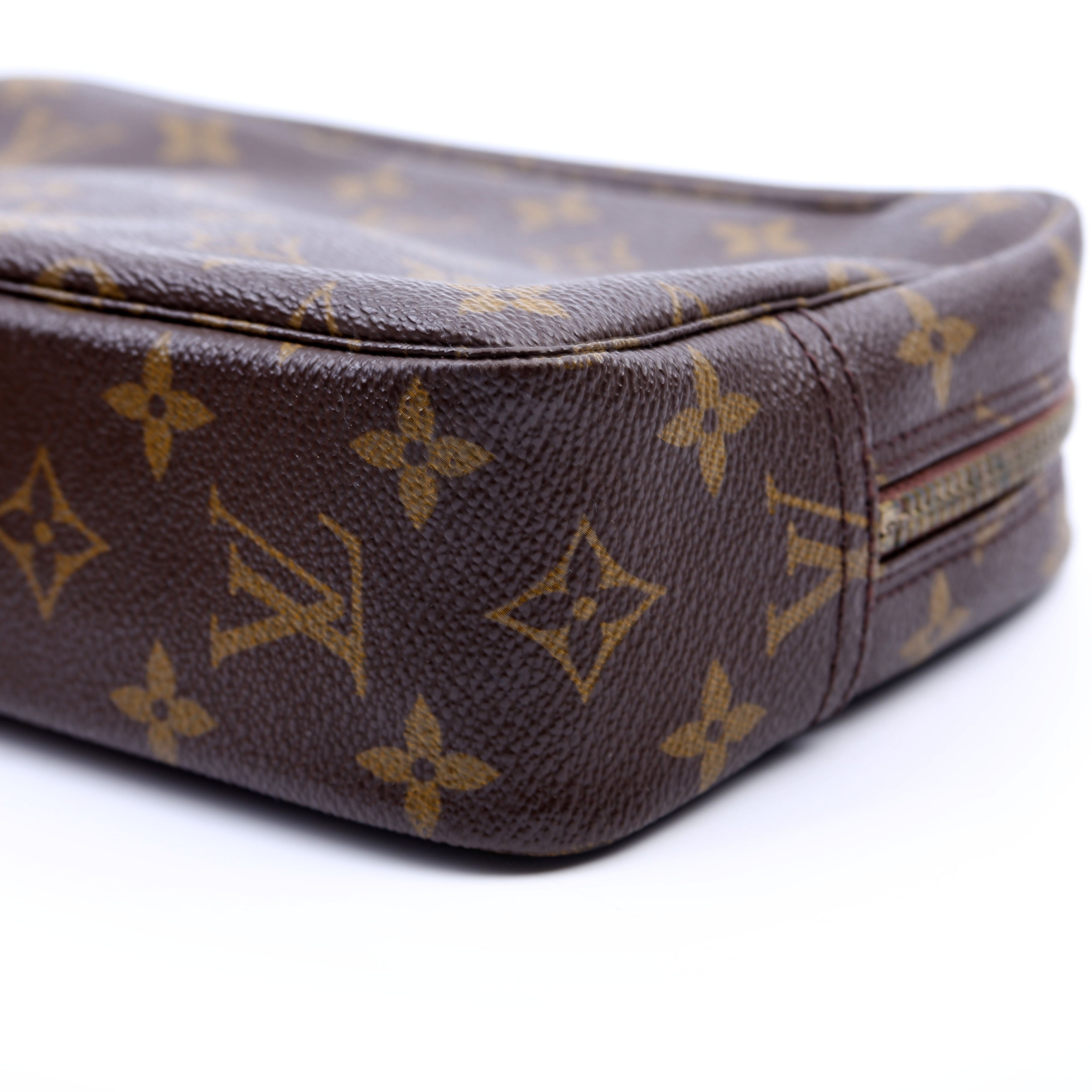 Trousse Toilette 23 Monogram