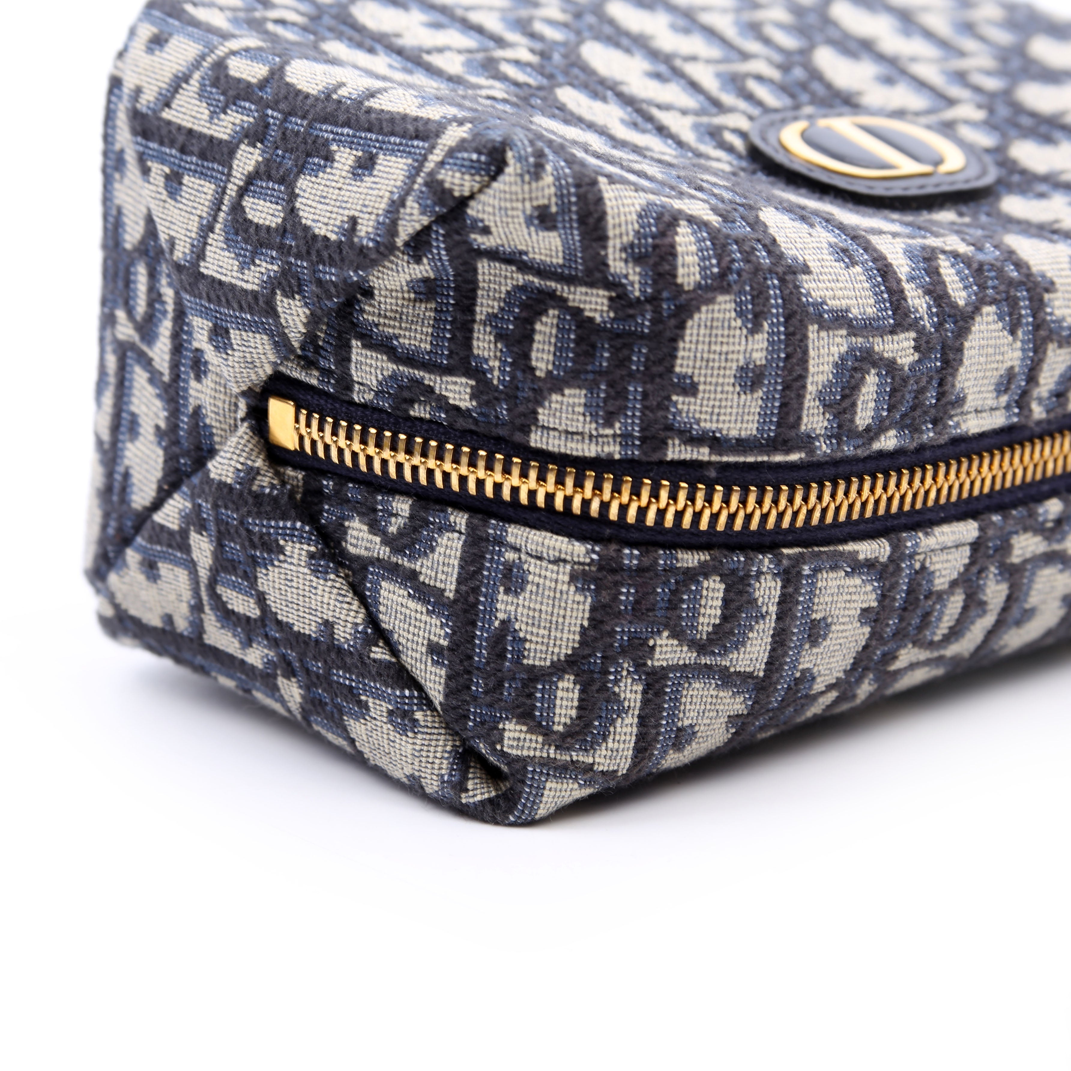 30 Montaigne Venus Pouch Oblique Navy/Beige