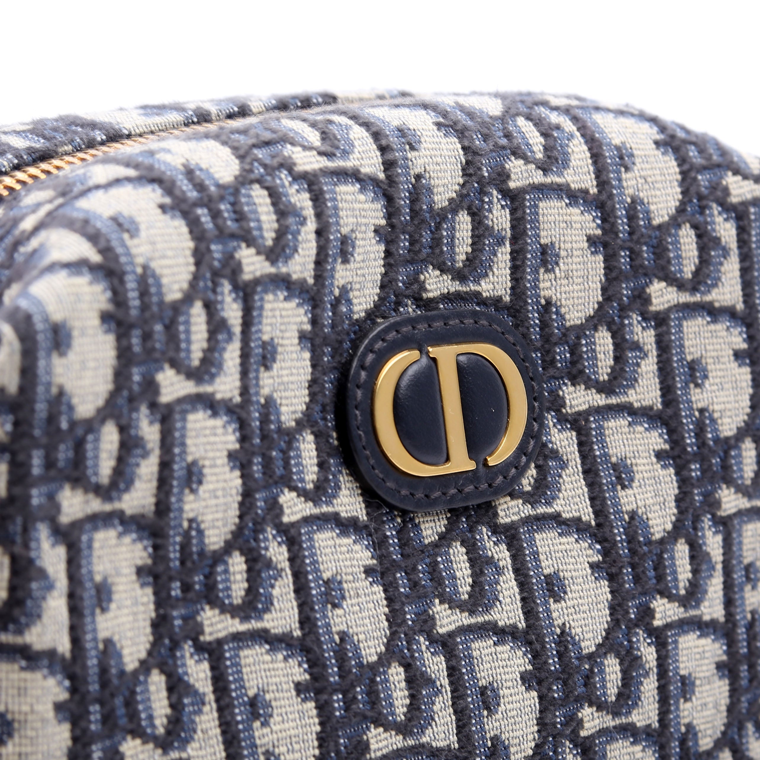 30 Montaigne Venus Pouch Oblique Navy/Beige